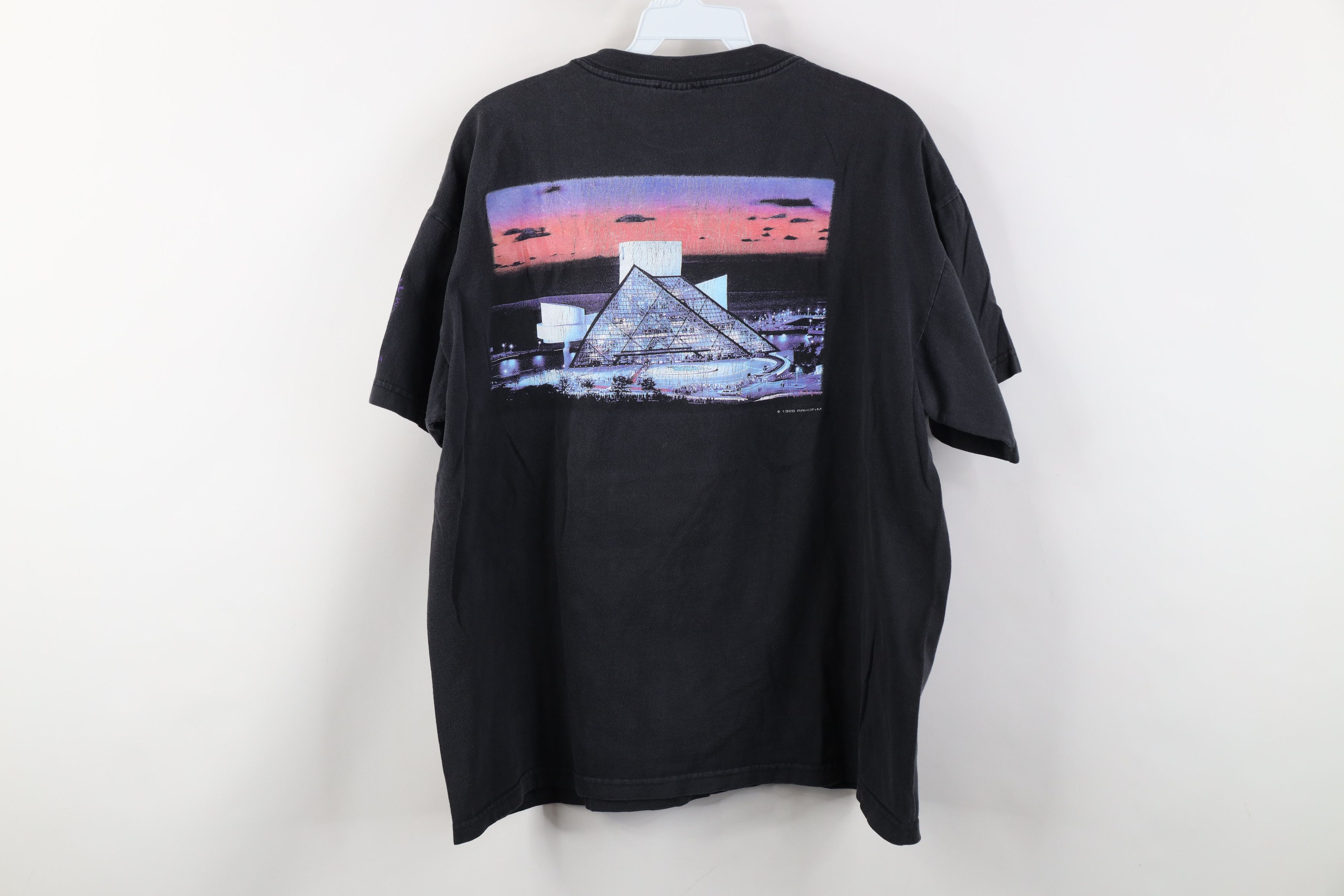 Vintage Vintage 90s That Rock Built Rock N Roll Hall of Fame T-Shirt Size US L / EU 52-54 / 3 - 13 Thumbnail