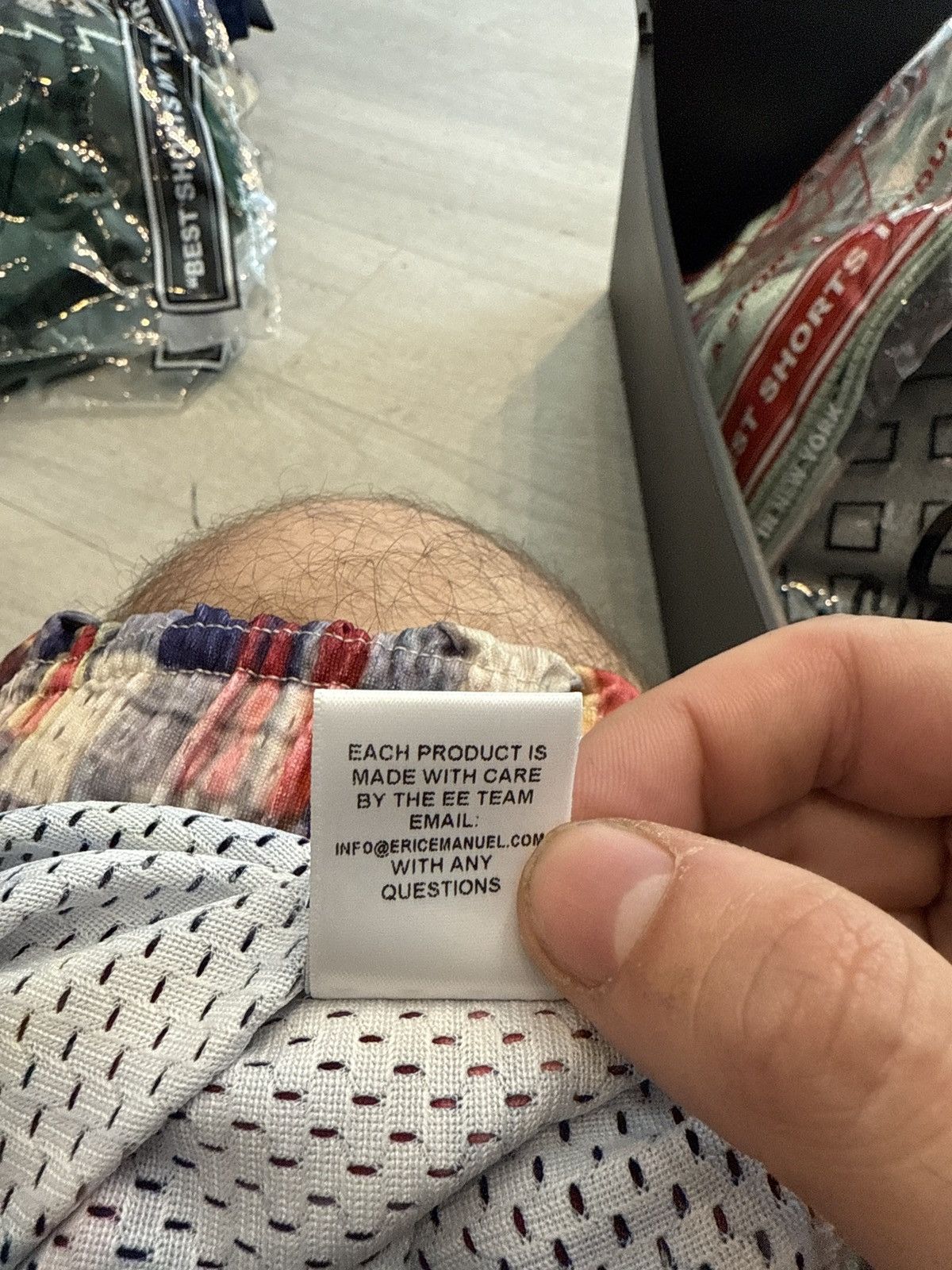 Eric Emanuel Eric Emanuel plaid shorts with yellow logo Size US 36 / EU 52 - 3 Thumbnail