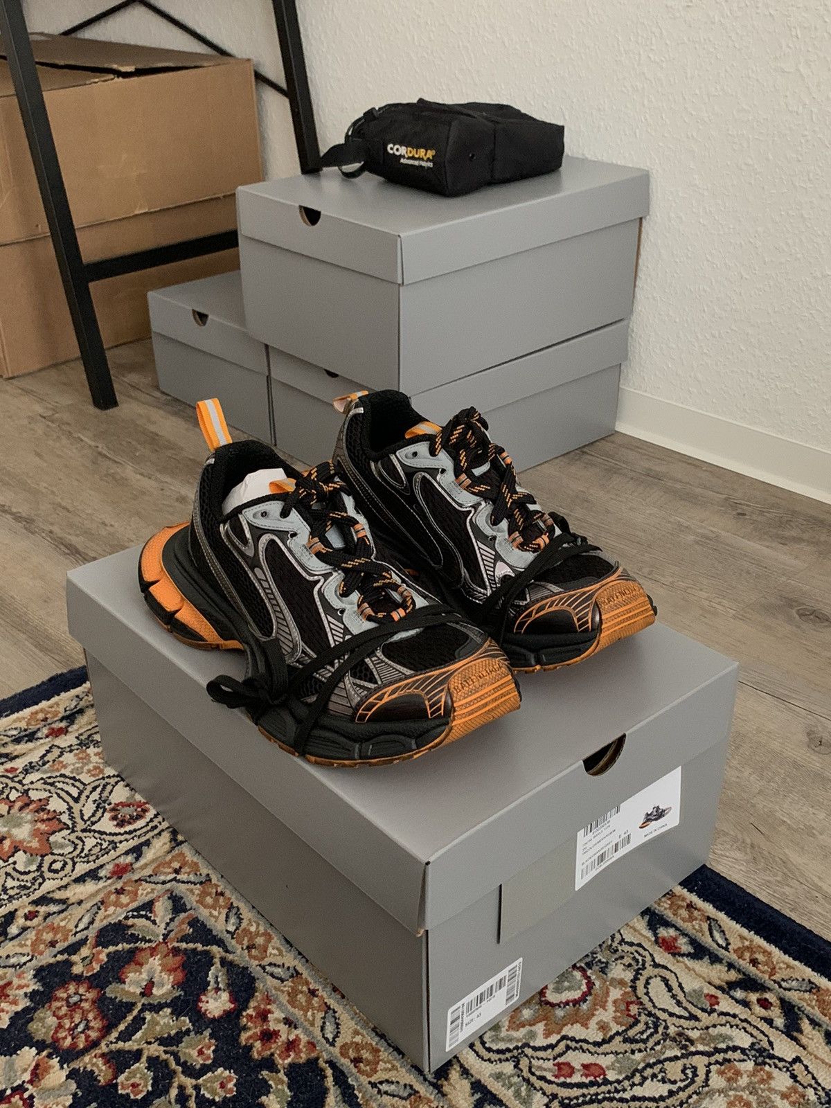 Balenciaga Balenciaga 3XL SHOE Size US 10 / EU 43 - 12 Thumbnail