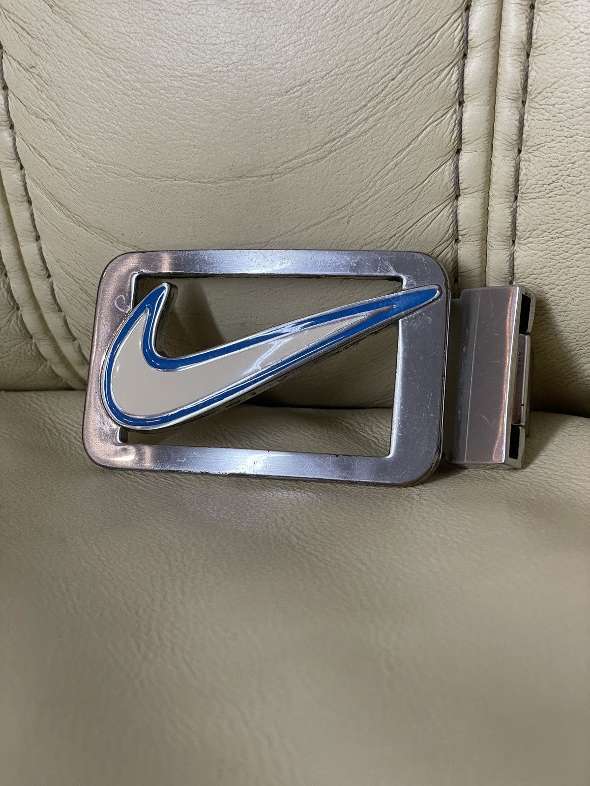 Nike Vintage Nike Belt Buckle Swoosh Golf Size ONE SIZE - 1 Thumbnail