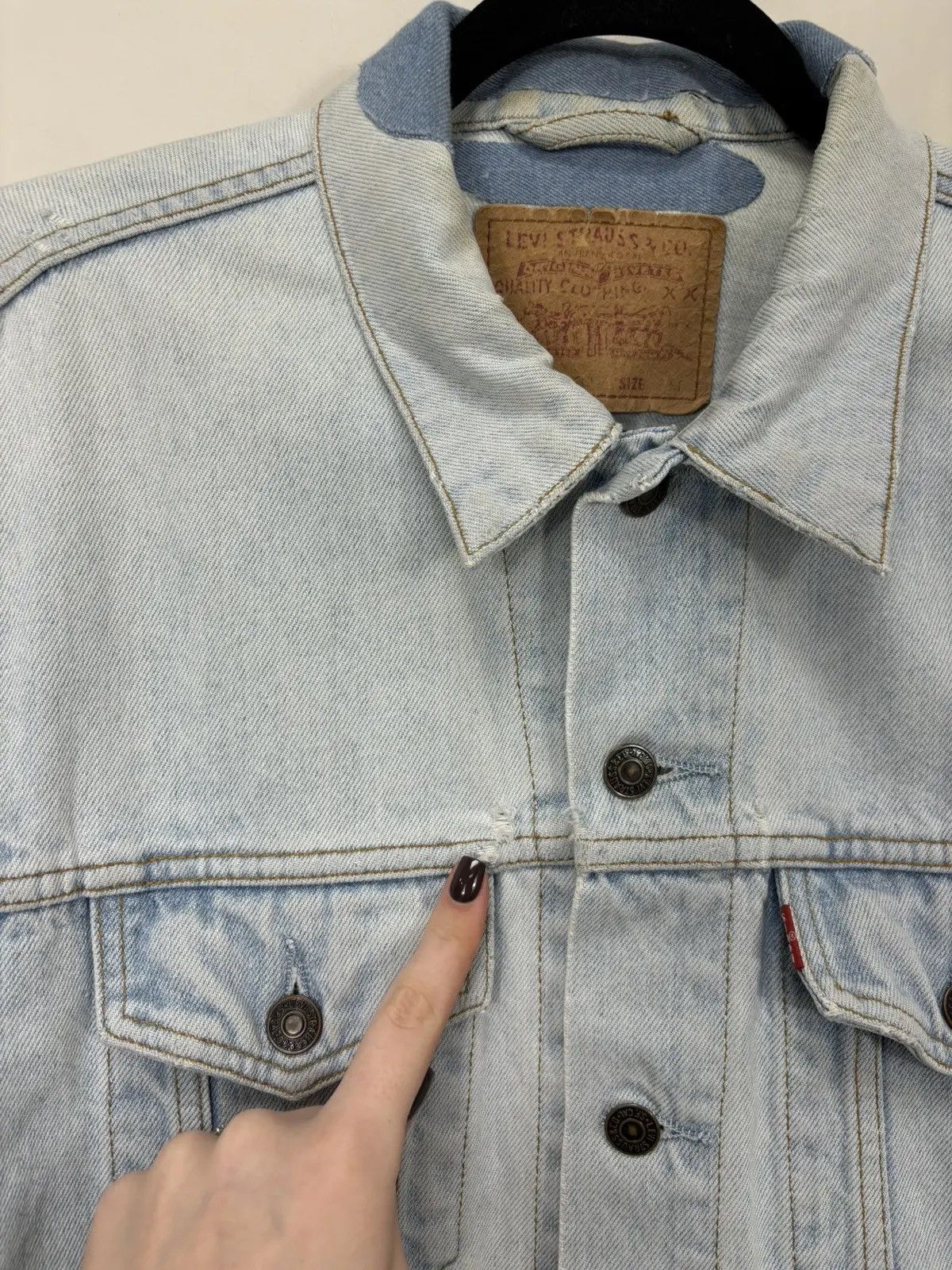 Levi's × Vintage Vintage 90s Levi’s USA Faded Light Blue Hype Denim Jacket Size US M / EU 48-50 / 2 - 6 Thumbnail
