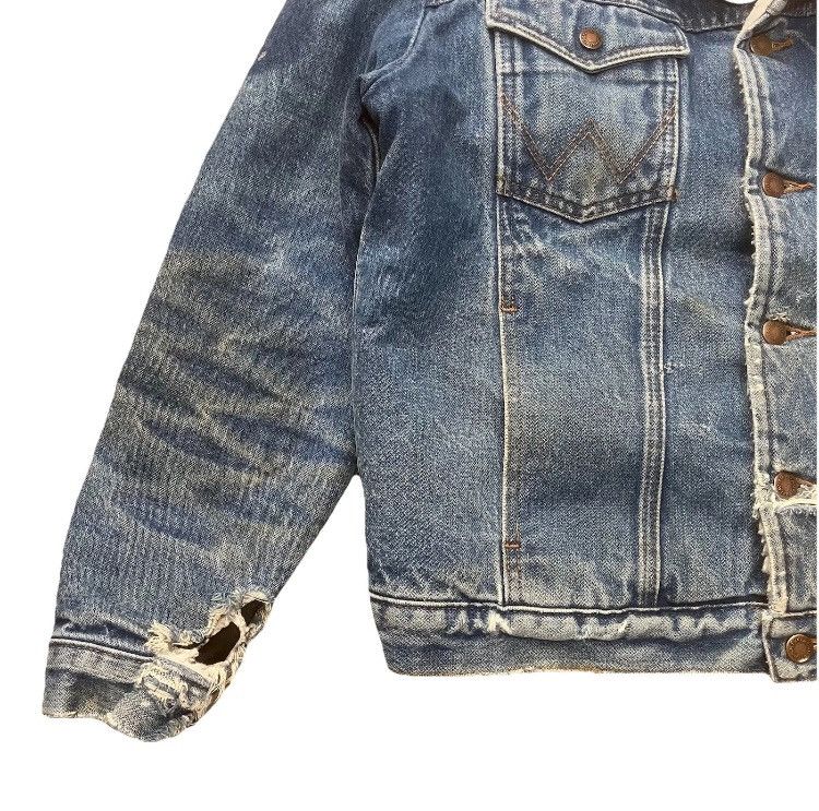 Vintage × Wrangler Faded Distressed Wrangler Sherpa Denim Jacket Size US M / EU 48-50 / 2 - 2 Thumbnail