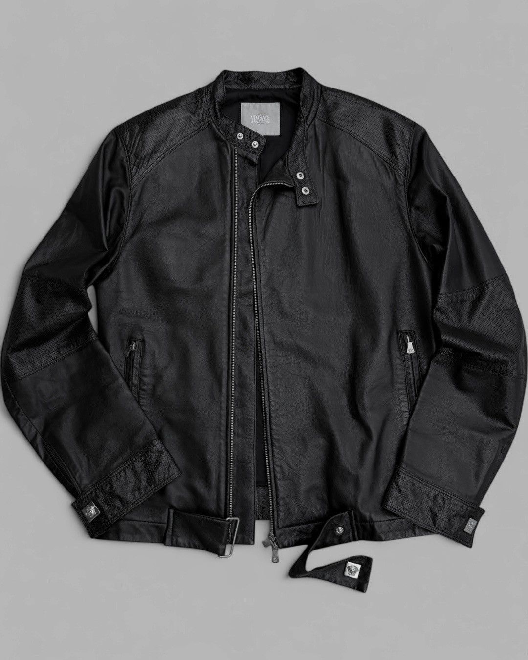 Versace Rare Vintage Versace Side Zip Medusa Details Biker Jacket Size US M / EU 48-50 / 2 - 1 Thumbnail