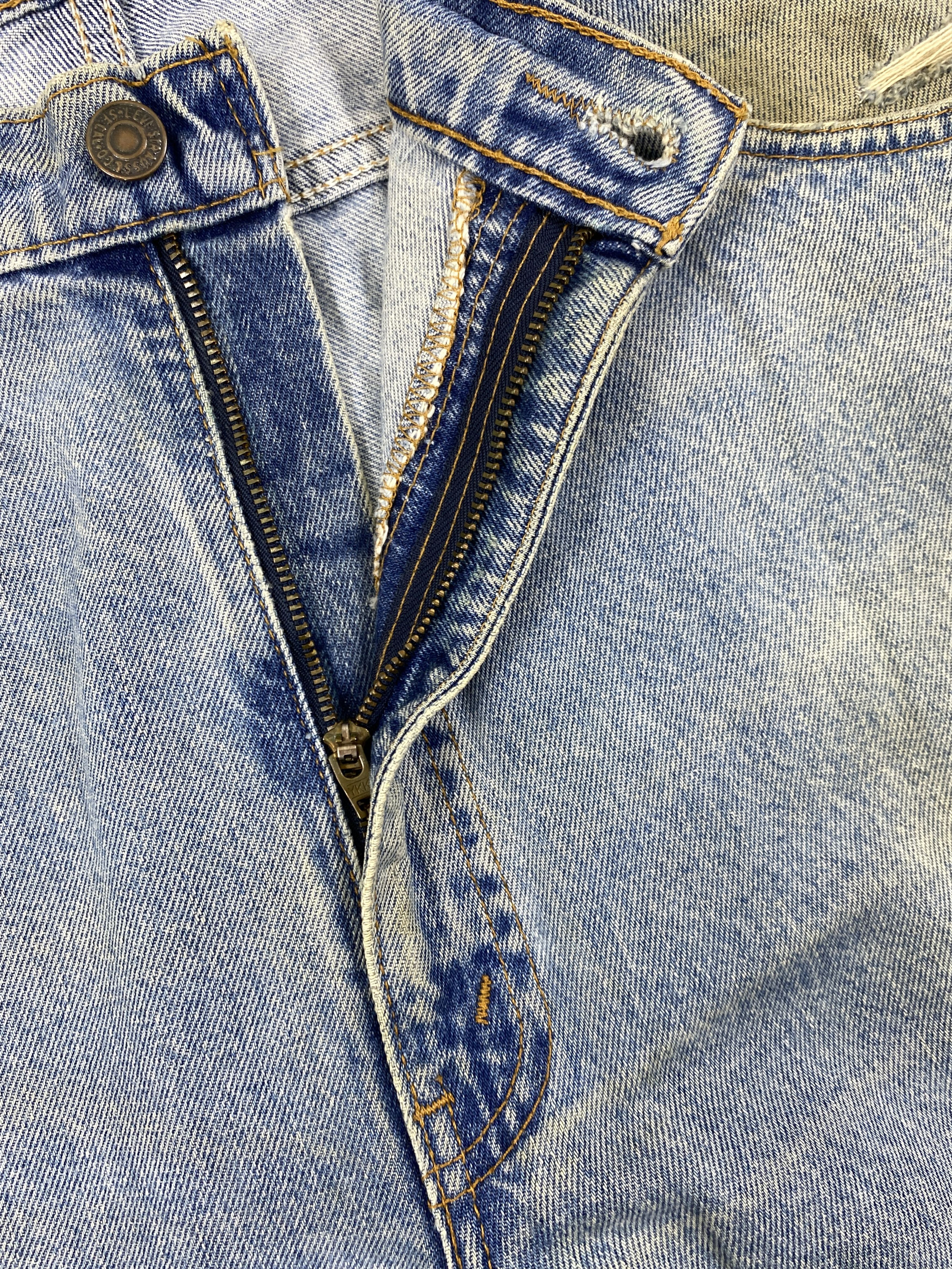 Levi's Light Blue Wash Vintage Levi's 560 38x30.5 Denim -JN1950 Size US 38 / EU 54 - 6 Thumbnail