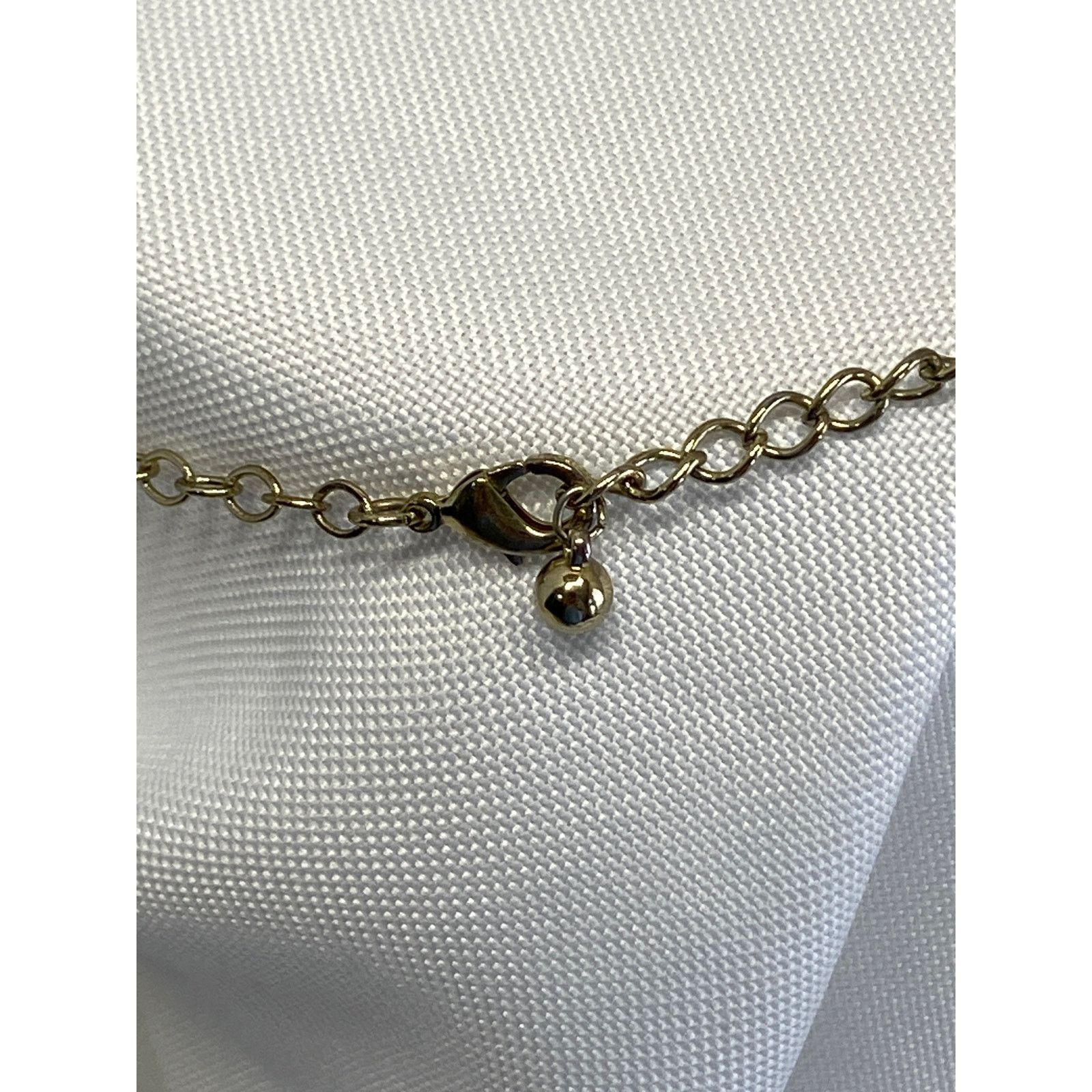 The Unbranded Brand Gold Tone Charm Necklace Beaded Dangle Statement Jewelry Size ONE SIZE - 5 Thumbnail