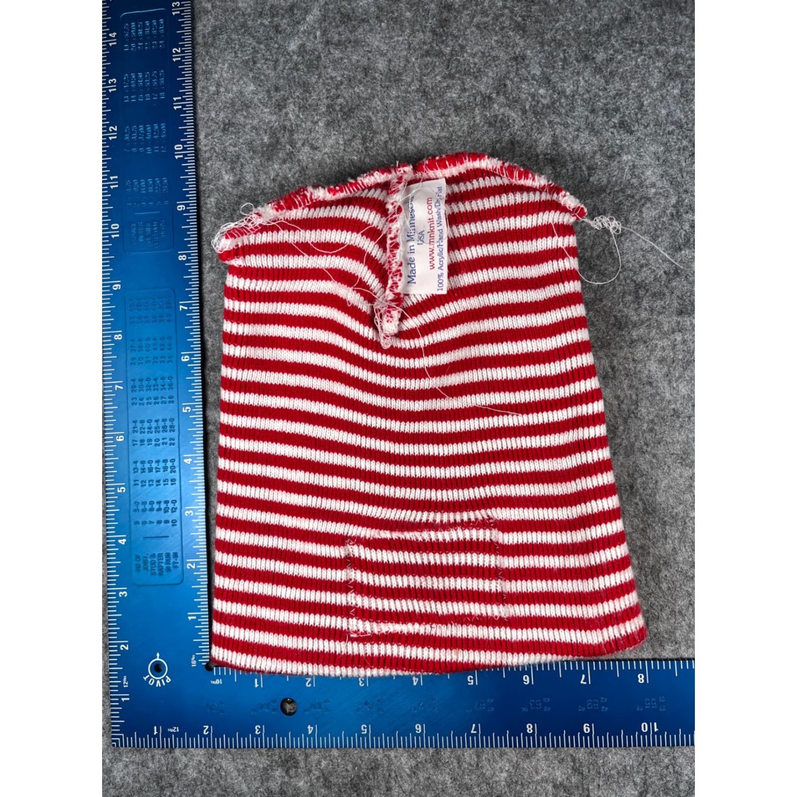 Vintage Love Your Melon Ronald McDonald House Charities Beanie Toque Unisex Adults OS Red Stripe Knit Acrylic Hat/Cap Logo Knit Beanie Size ONE SIZE - 5 Thumbnail