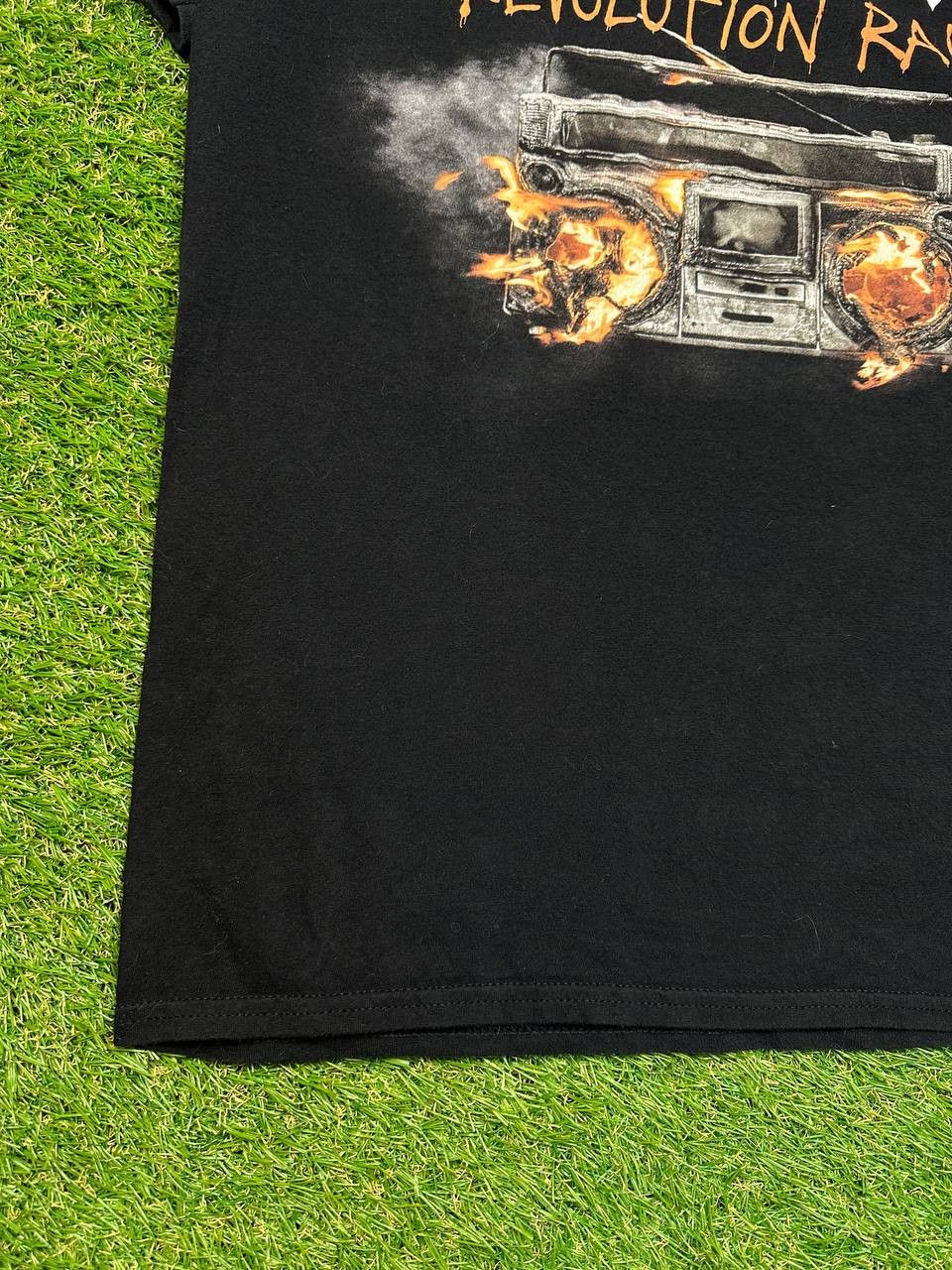Band Tees × Vintage Green day Revolution Radio Tour 00s Vintage tee Size US M / EU 48-50 / 2 - 6 Thumbnail