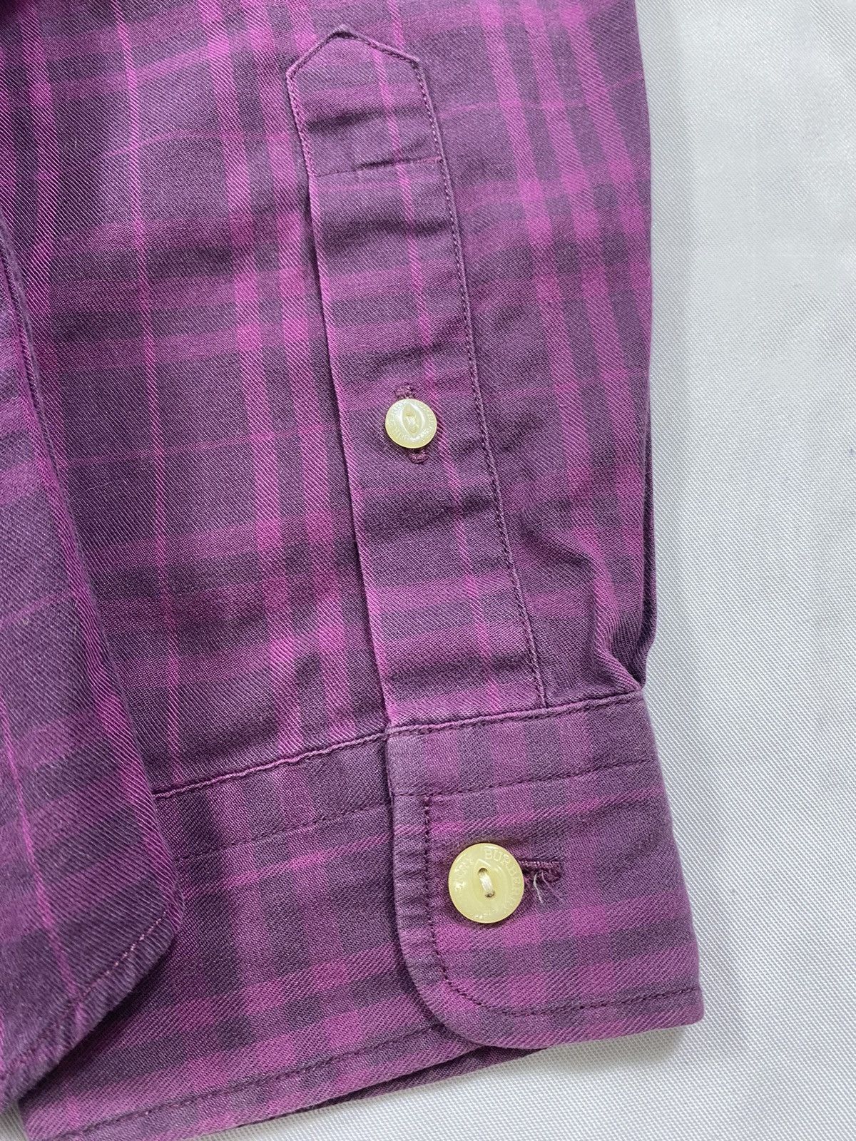 Burberry Burberry Button Ups long Sleeve Size US M / EU 48-50 / 2 - 6 Thumbnail