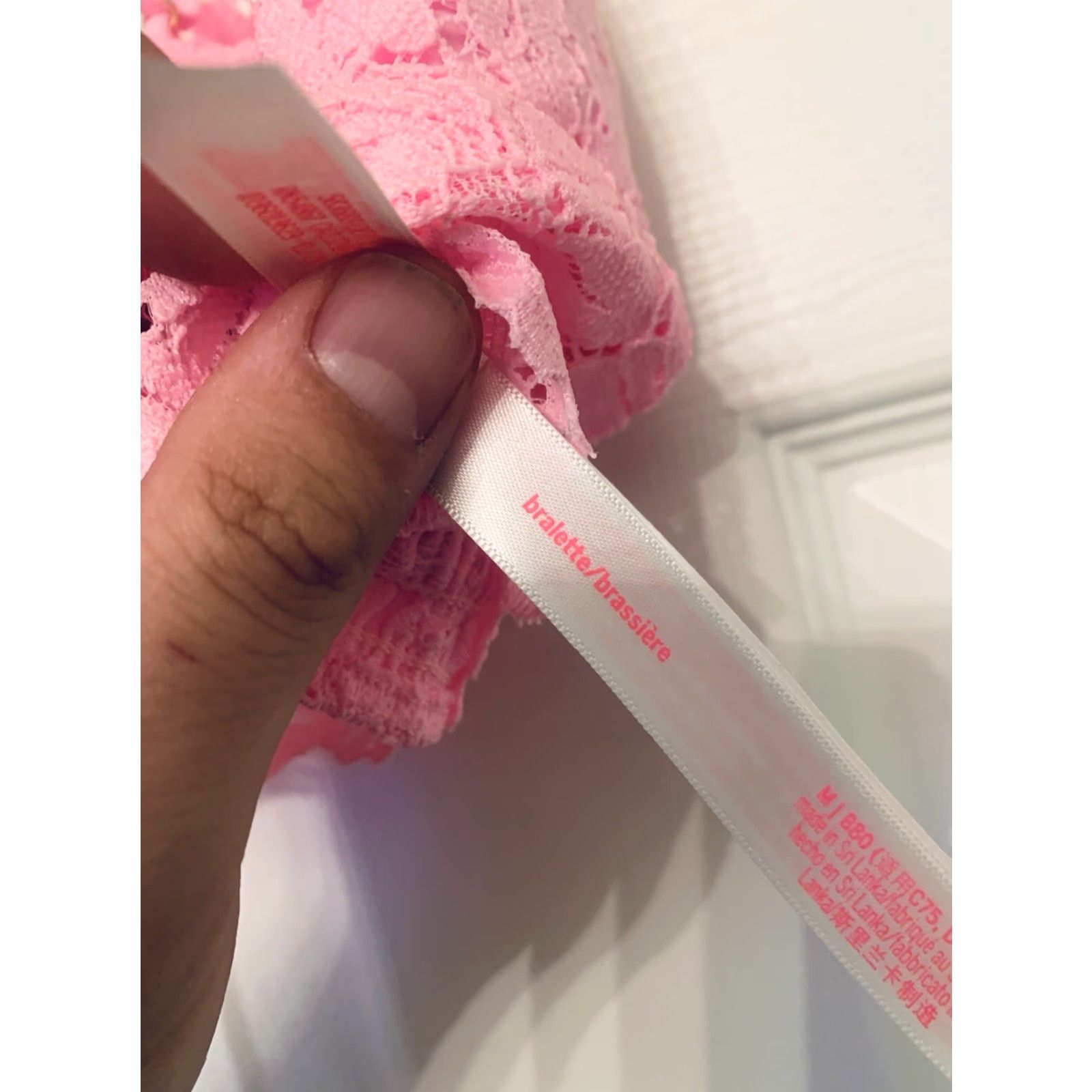 Victoria's Secret VINTAGE Victoria's Secret PINK Bralette Womens Medium Pink Lace Floral Trim Padded Bralette Women M Pink Lace Floral Padded Bag Not Applicable Size ONE SIZE - 6 Thumbnail