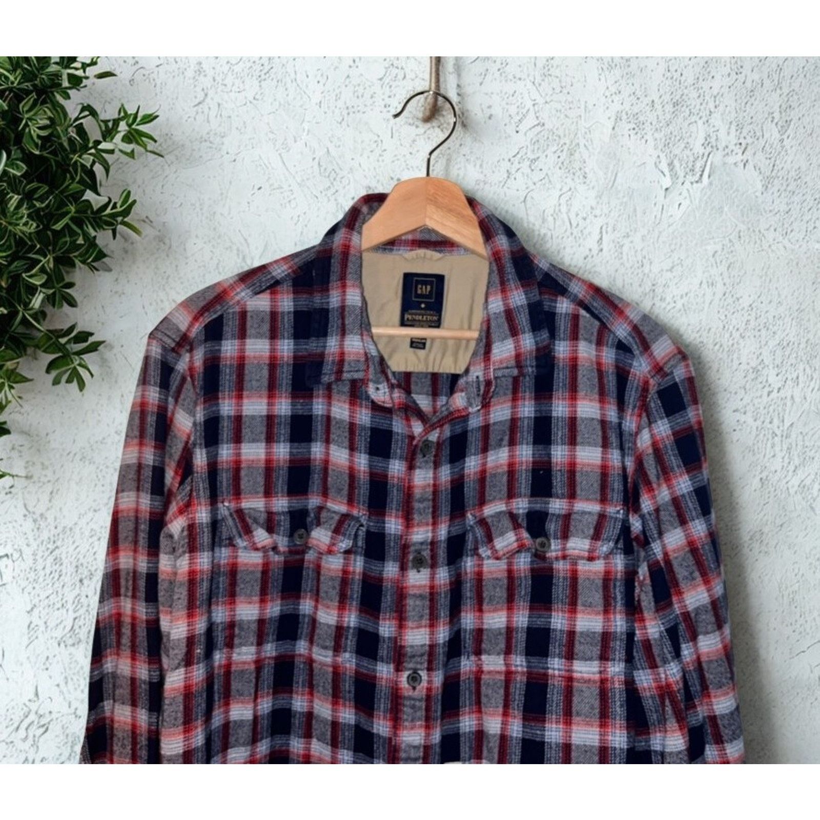 Gap Gap x Pendleton Flannel Shirt Men XL Red Navy Plaid Cotton Size US XL / EU 56 / 4 - 4 Thumbnail