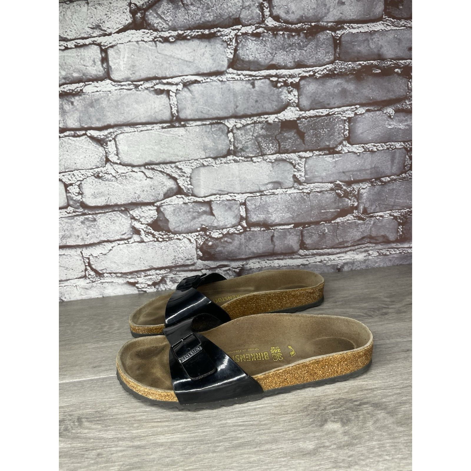 Birkenstock Birkenstock Madrid Black Patent Leather Cork Slide Sandals W Size US 7.5 / IT 37.5 - 16 Thumbnail