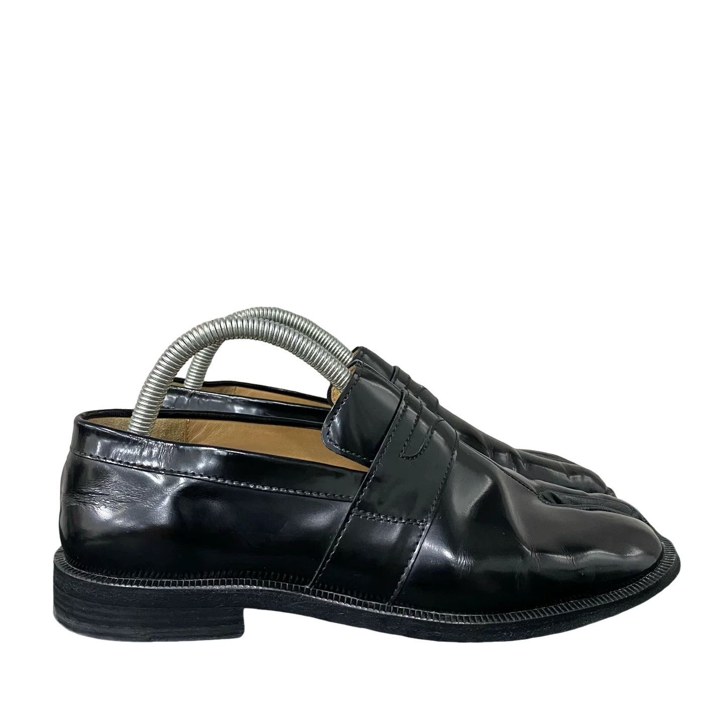 Maison Margiela Maison Margiela Tabi Patent Leather Loafers Size 38 Size US 8 / IT 38 - 1 Thumbnail