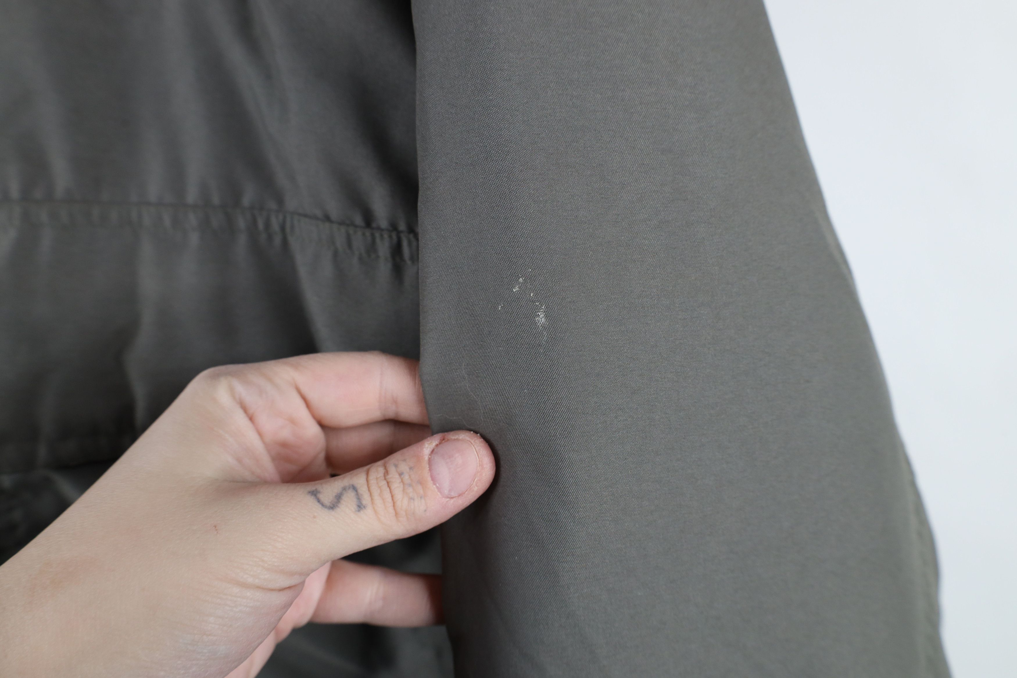 Vintage Vintage 90s Streetwear Pioneer Seeds Winter Puffer Jacket Size US L / EU 52-54 / 3 - 5 Thumbnail