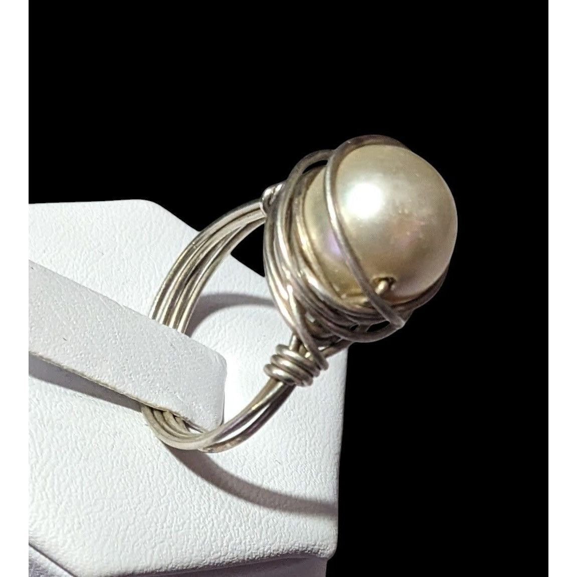 Other Elegant Glam Faux Pearl Wire Wrap Ring Size 9 Size ONE SIZE - 2 Thumbnail