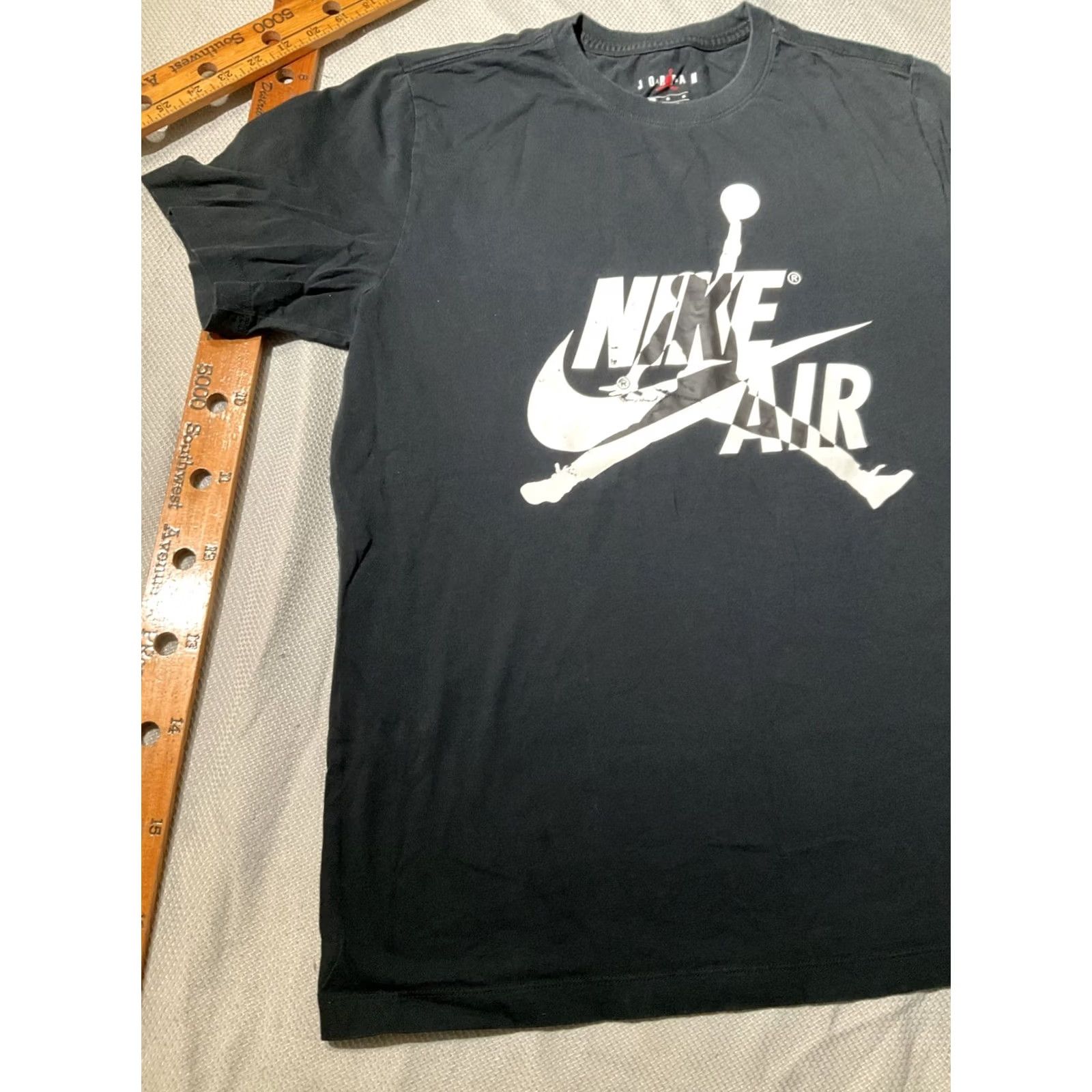 Jordan Brand Nike Air Jordan Shirt Mens Large Black Jumpman Logo Casual Swoosh Graphic Tee Size US L / EU 52-54 / 3 - 4 Thumbnail