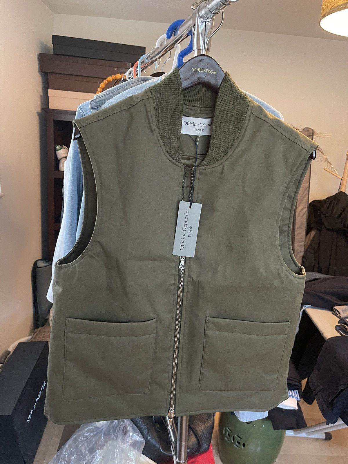 Officine Generale Officine Generale men’s Dean padded vest Olive NWT $595 Size US M / EU 48-50 / 2 - 17 Thumbnail