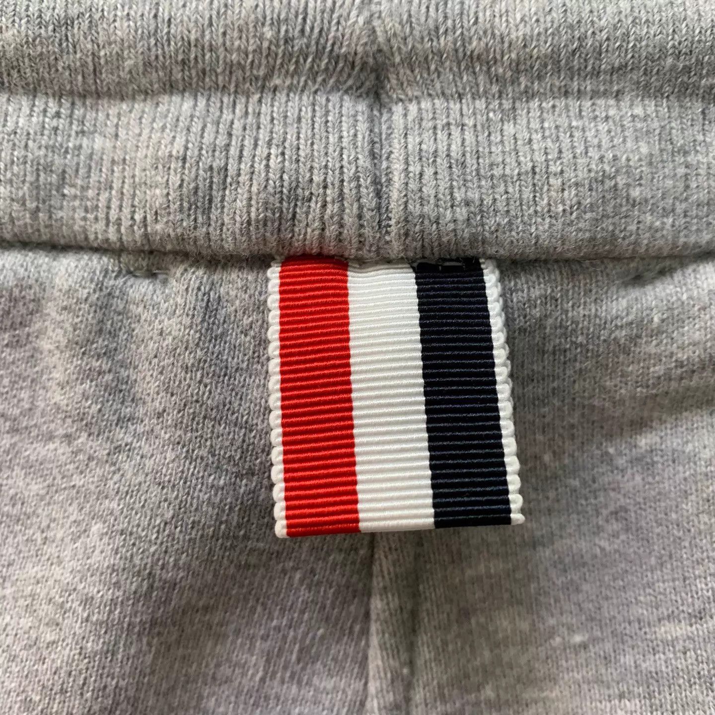 Thom Browne TB Gray 4Stripe Short 5 95 New Left Back Leg Stain Size US 38 / EU 54 - 8 Thumbnail