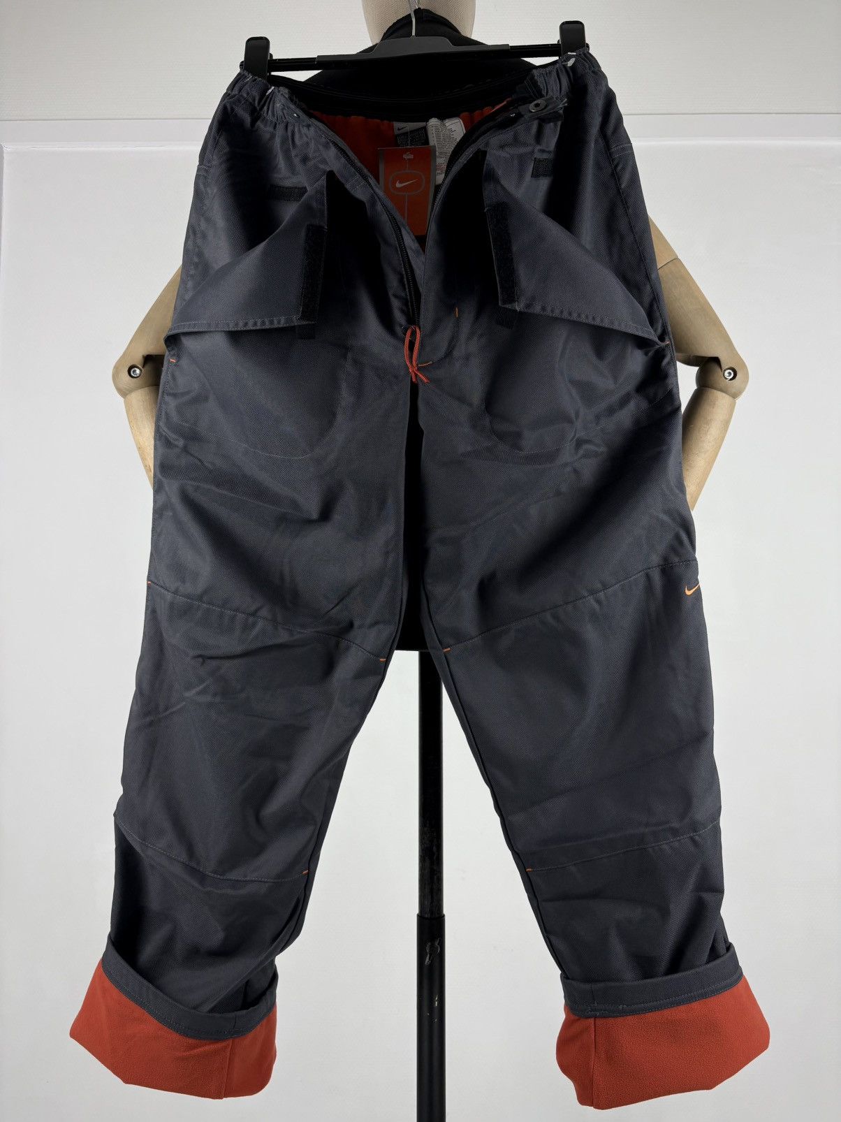 Nike 90’s Swoosh Fleece Pockets Nylon Baggy Joggers Track Pants Size US 34 / EU 50 - 6 Thumbnail