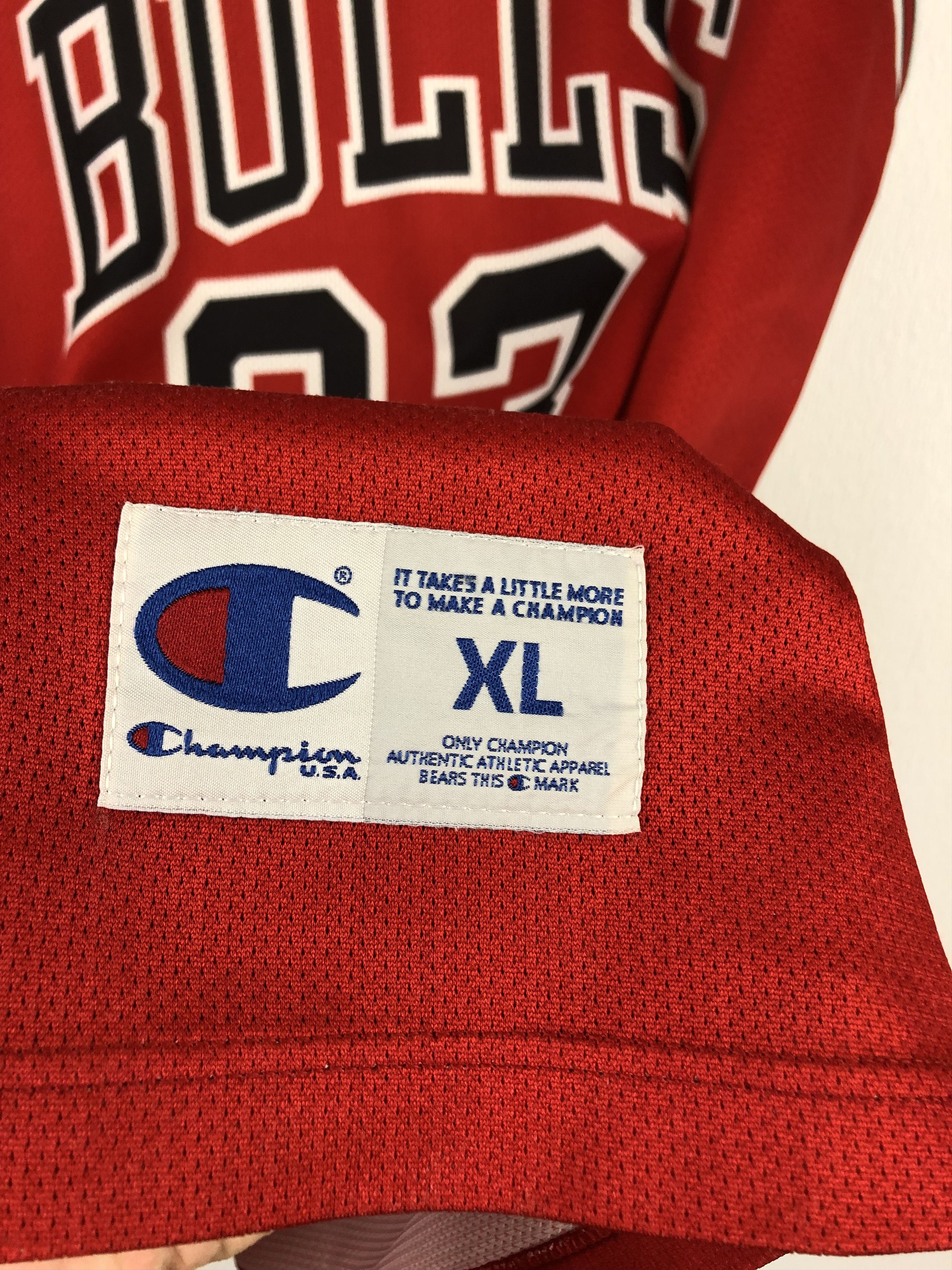 Champion Vintage Chicago Bulls NBA 23 Jordan Jersey Shirt Rare Size US XL / EU 56 / 4 - 7 Thumbnail