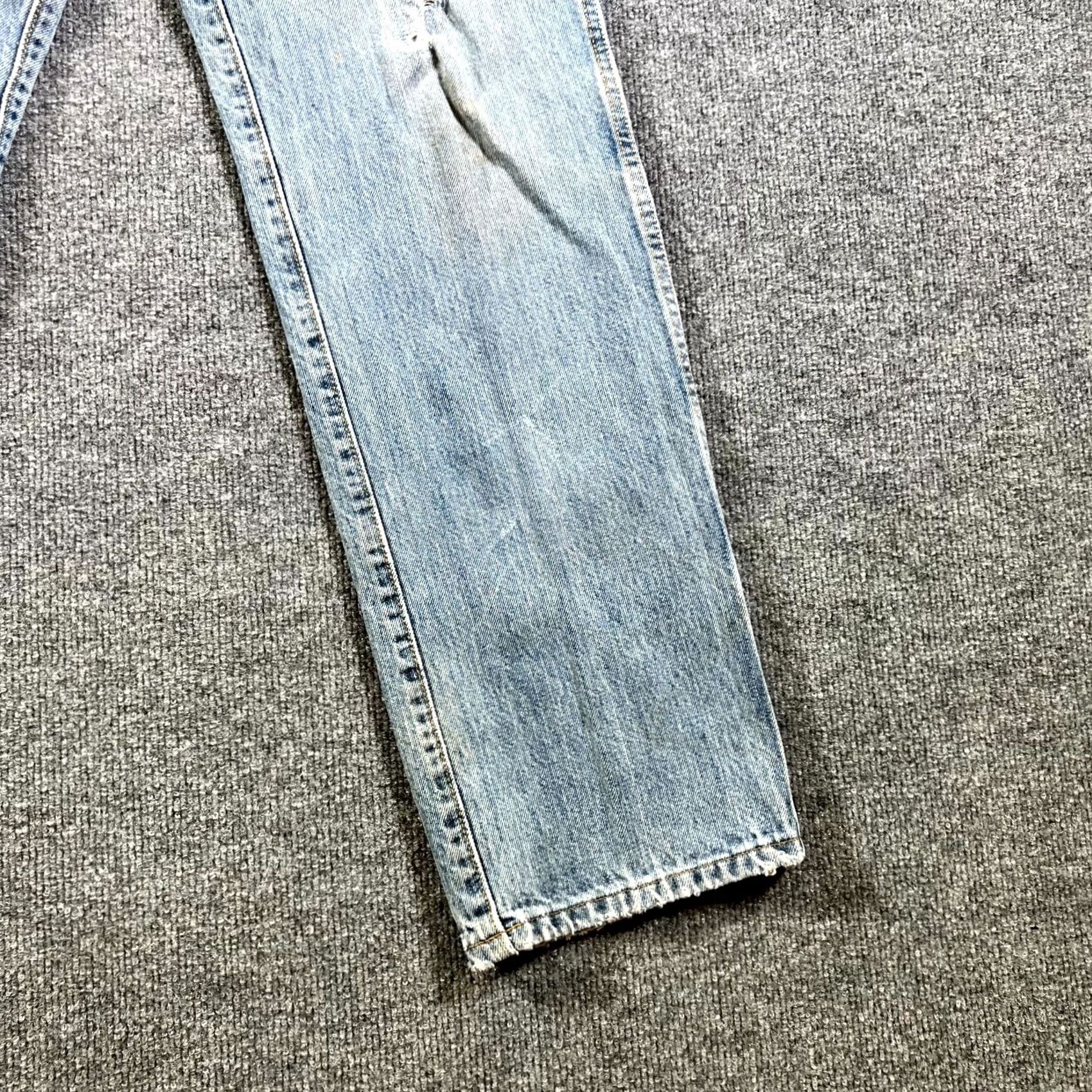 Denime Cinch Jeans Mens 31x32 Blue Denim 100% Cotton Light Wash Straight 5-Pocket Belt-Loops Jeans Mens Size US 31 - 7 Thumbnail