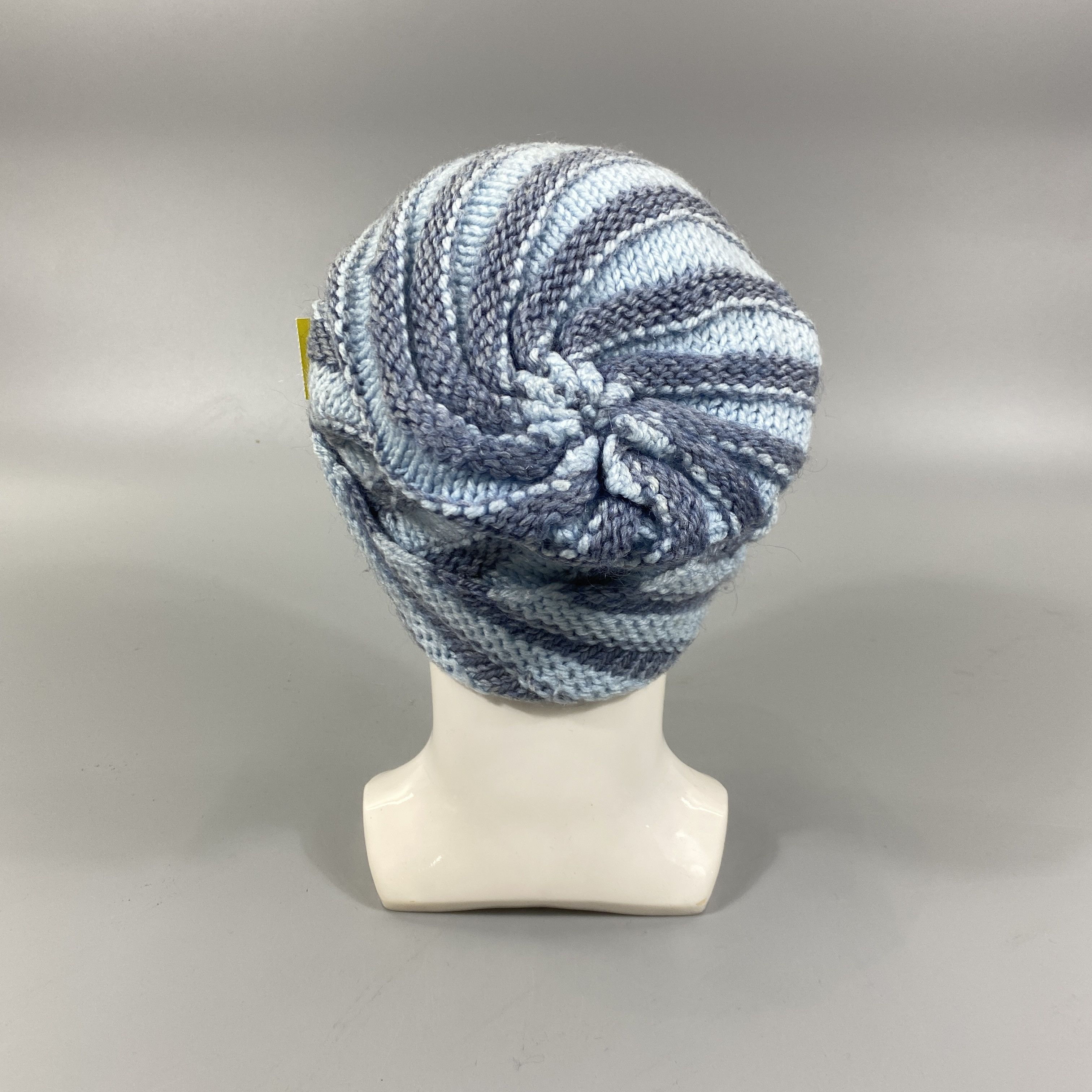 Japanese Brand Vintage Knitted Spiral Beanie -BN693 Size ONE SIZE - 3 Thumbnail