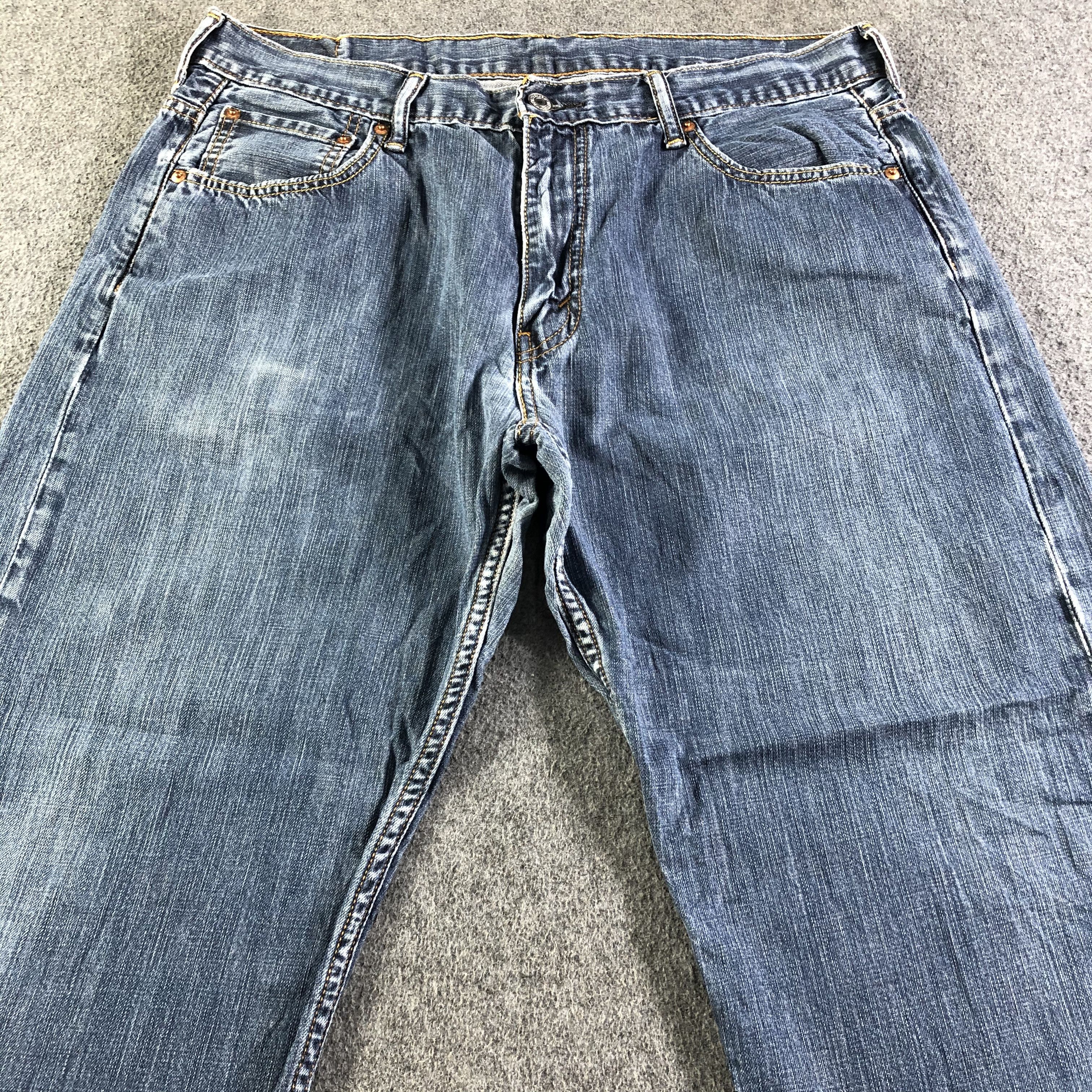 Levi's Vintage Blue Wash Levis 569 Jeans-J4397 Size US 35 - 3 Thumbnail