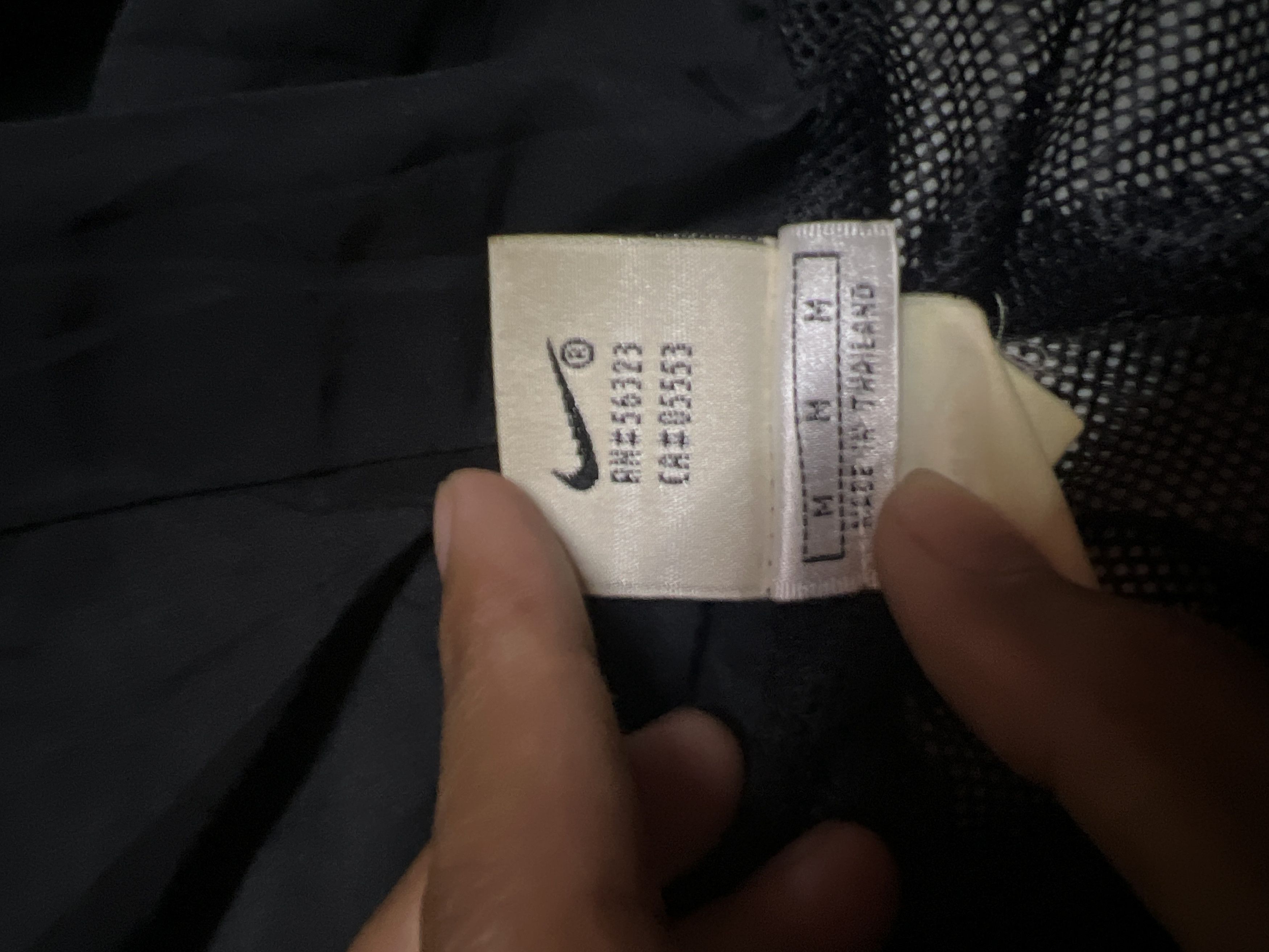 Nike ACG Vintage Nike ACG Windbreaker Light Jacket Size US M / EU 48-50 / 2 - 13 Thumbnail