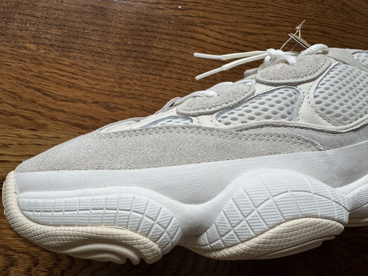 Adidas 8.5 Bone White Yeezy 500 Blush 700 Cream Taupe Light 350 v2 Size US 8.5 / EU 41-42 - 9 Thumbnail
