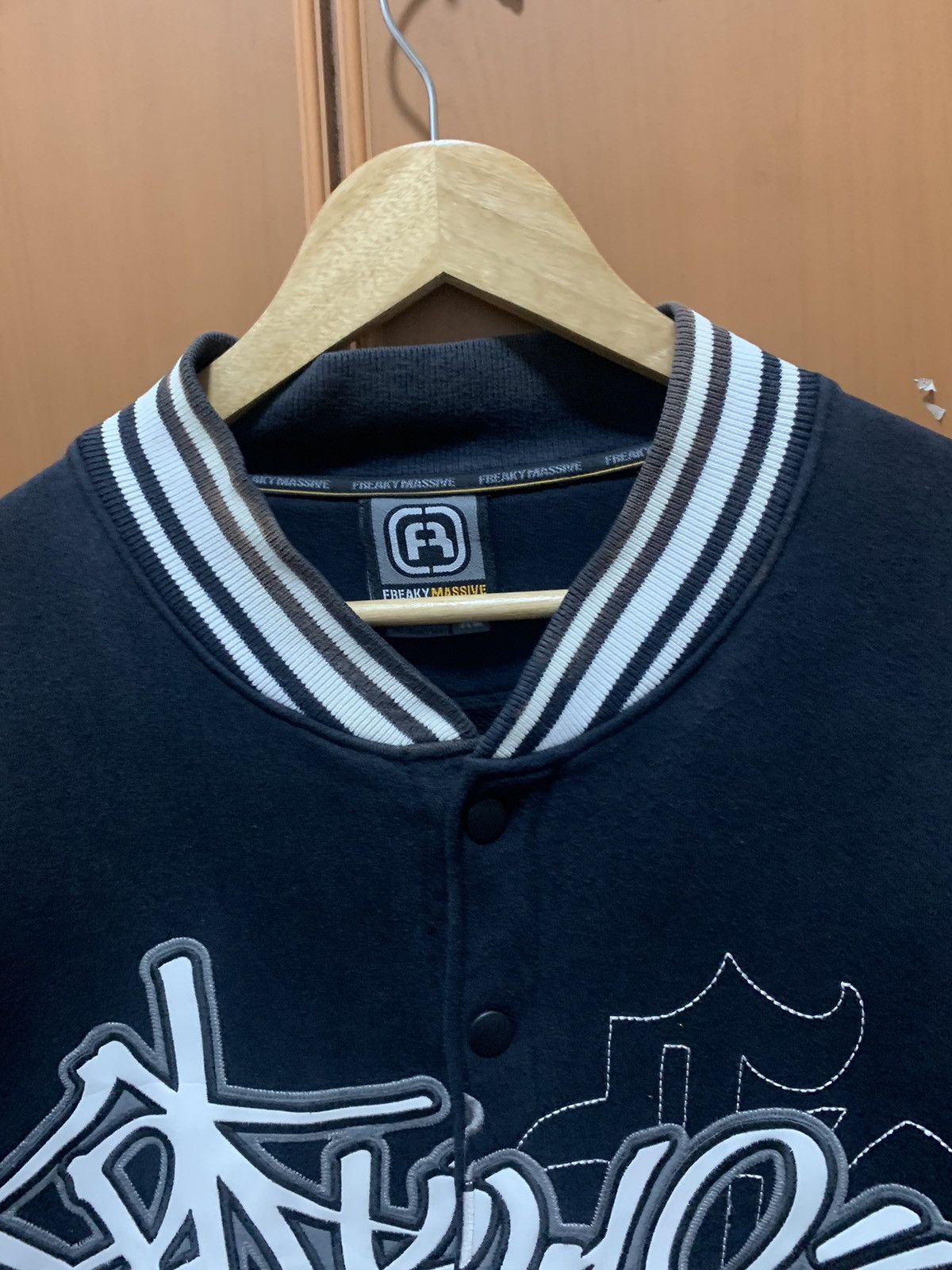 Japanese Brand Freaky Massive Varsity xL Size US XL / EU 56 / 4 - 2 Thumbnail