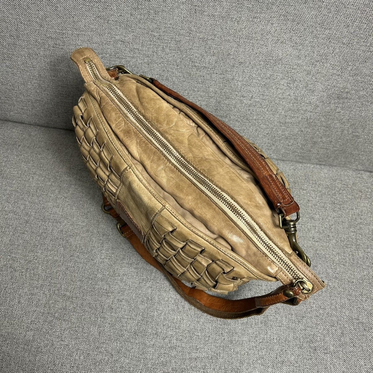 Campomaggi Campomaggi “Edera” Garment Dyed Cowhide Shoulder Bag Size ONE SIZE - 6 Thumbnail