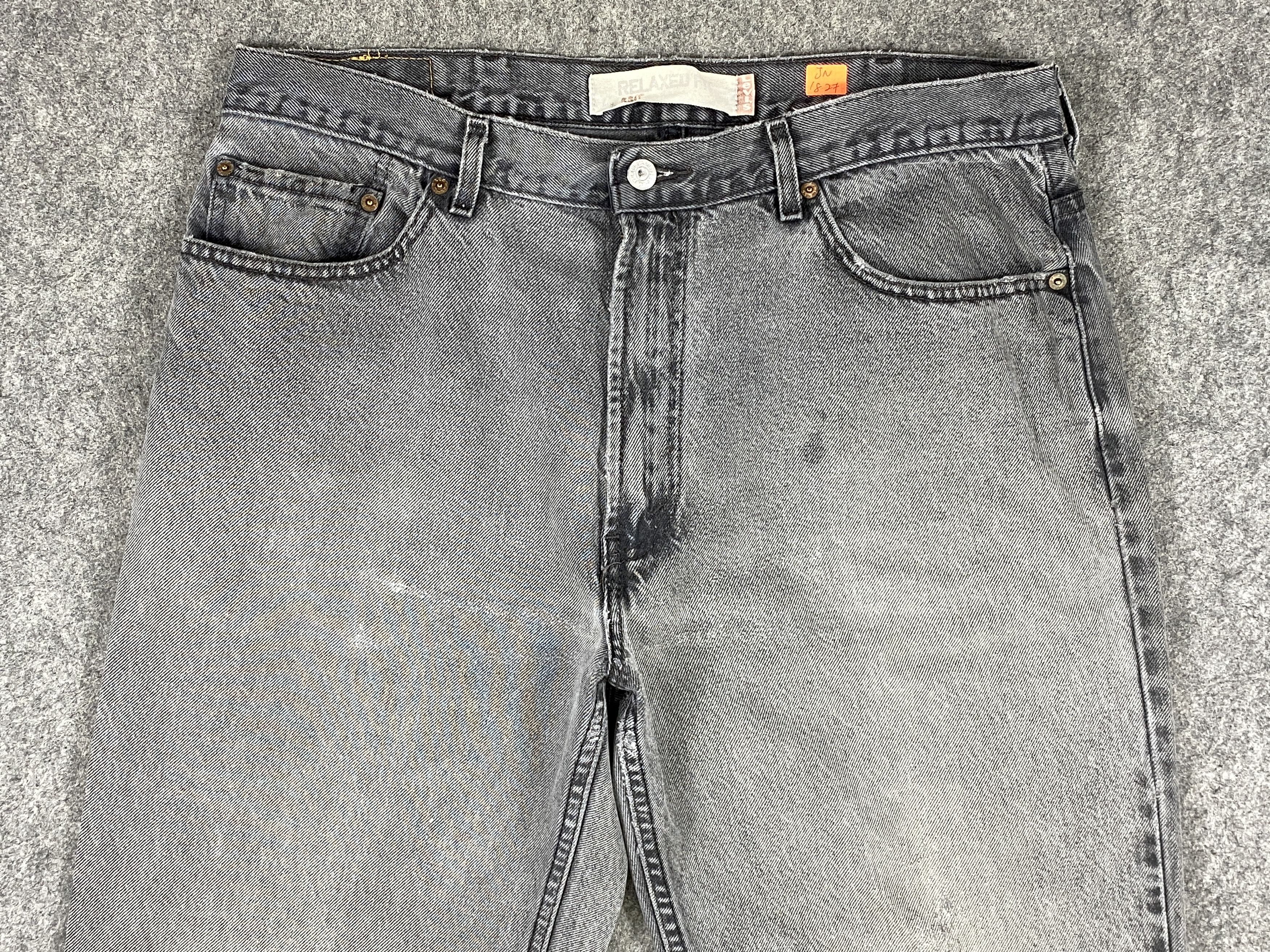 Japanese Brand Grey Vintage Levi's 550 Jeans 37x31 Denim -JN1827 Size US 37 - 3 Thumbnail