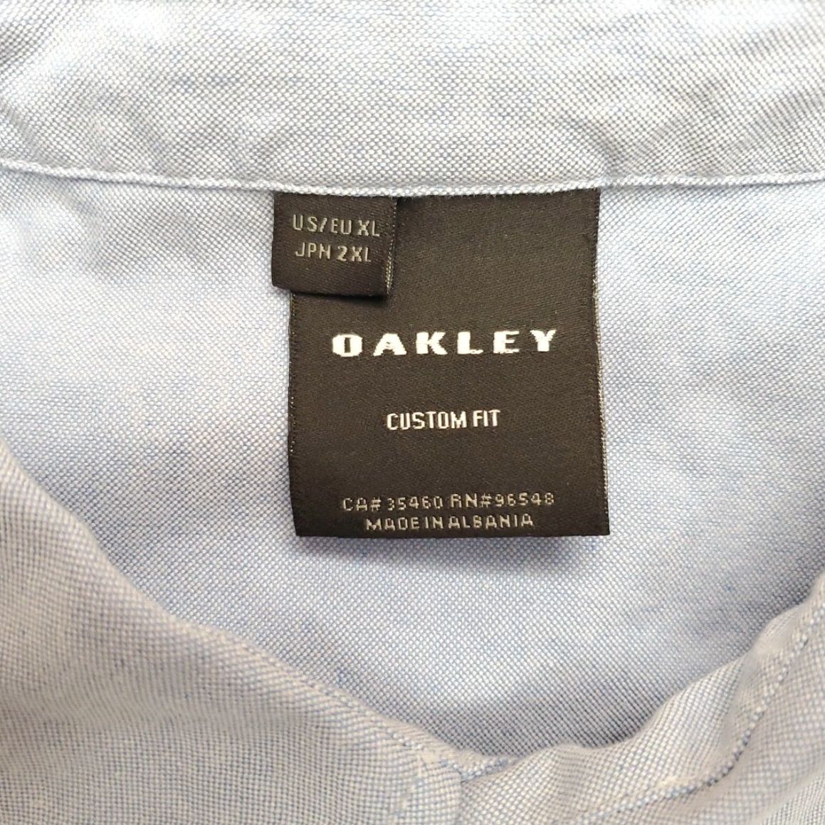 Oakley VINTAGE Oakley Shirt Men XL Blue Custom Fit Button-Up Oxford Casual Shirt Size US XL / EU 56 / 4 - 3 Thumbnail