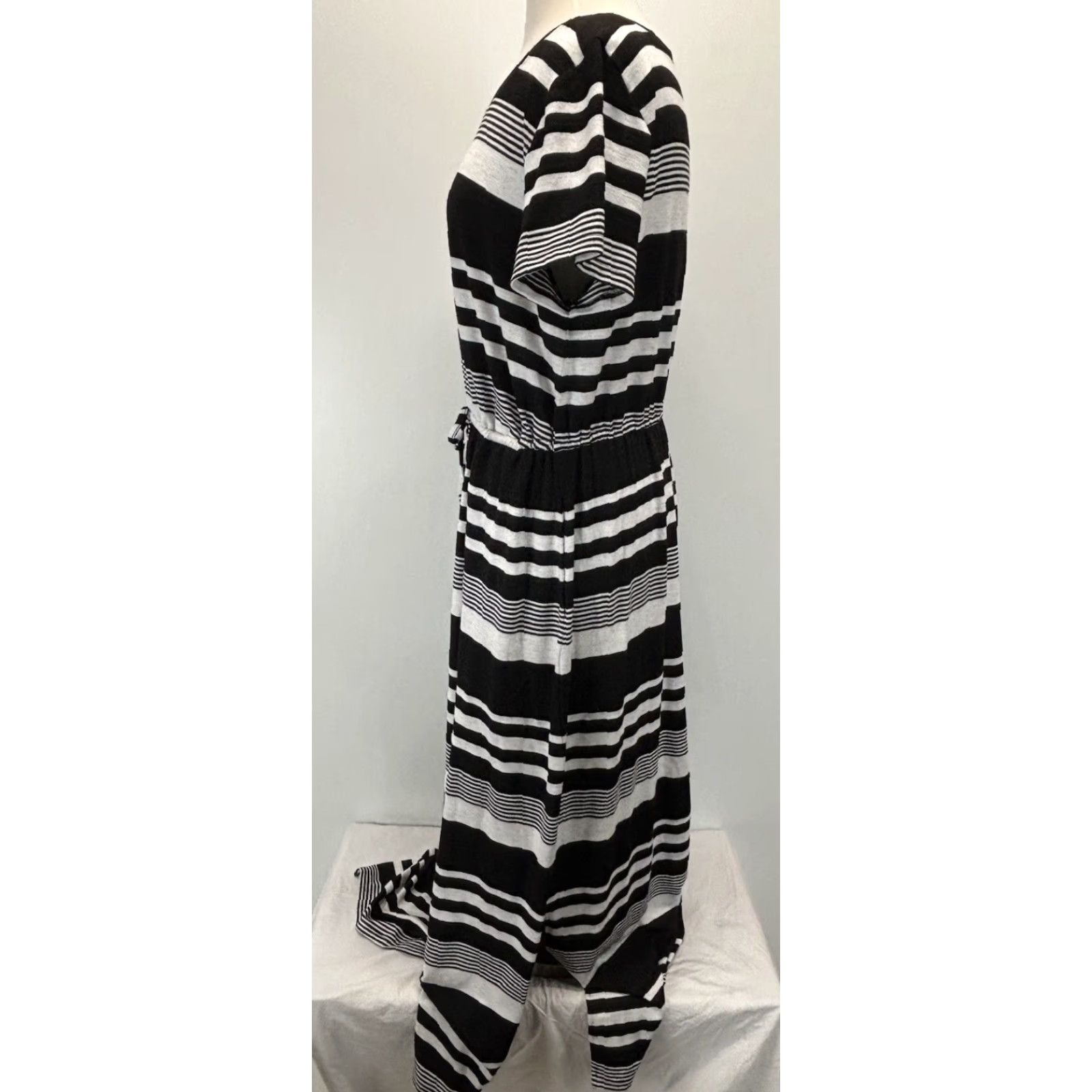 Loft LOFT Plus Maxi Dress Women’s Sz 16 Black White Striped Drawstring Waist Comfort Size XXL / US 16-18 / IT 52-54 - 2 Thumbnail