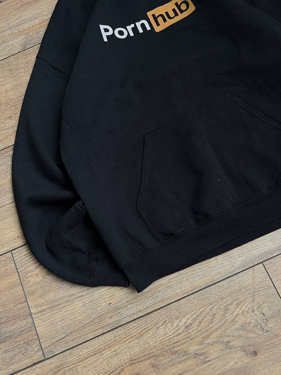 Vintage Porn Hub Big Logo Hoodie Size US M / EU 48-50 / 2 - 5 Thumbnail