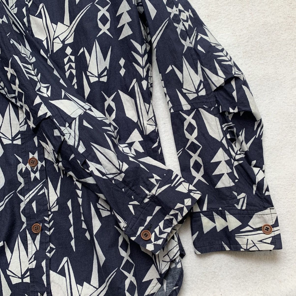 Christopher Nemeth 1990s Christopher Nemeth Abstract Origami Crane Shirt Size US S / EU 44-46 / 1 - 5 Thumbnail