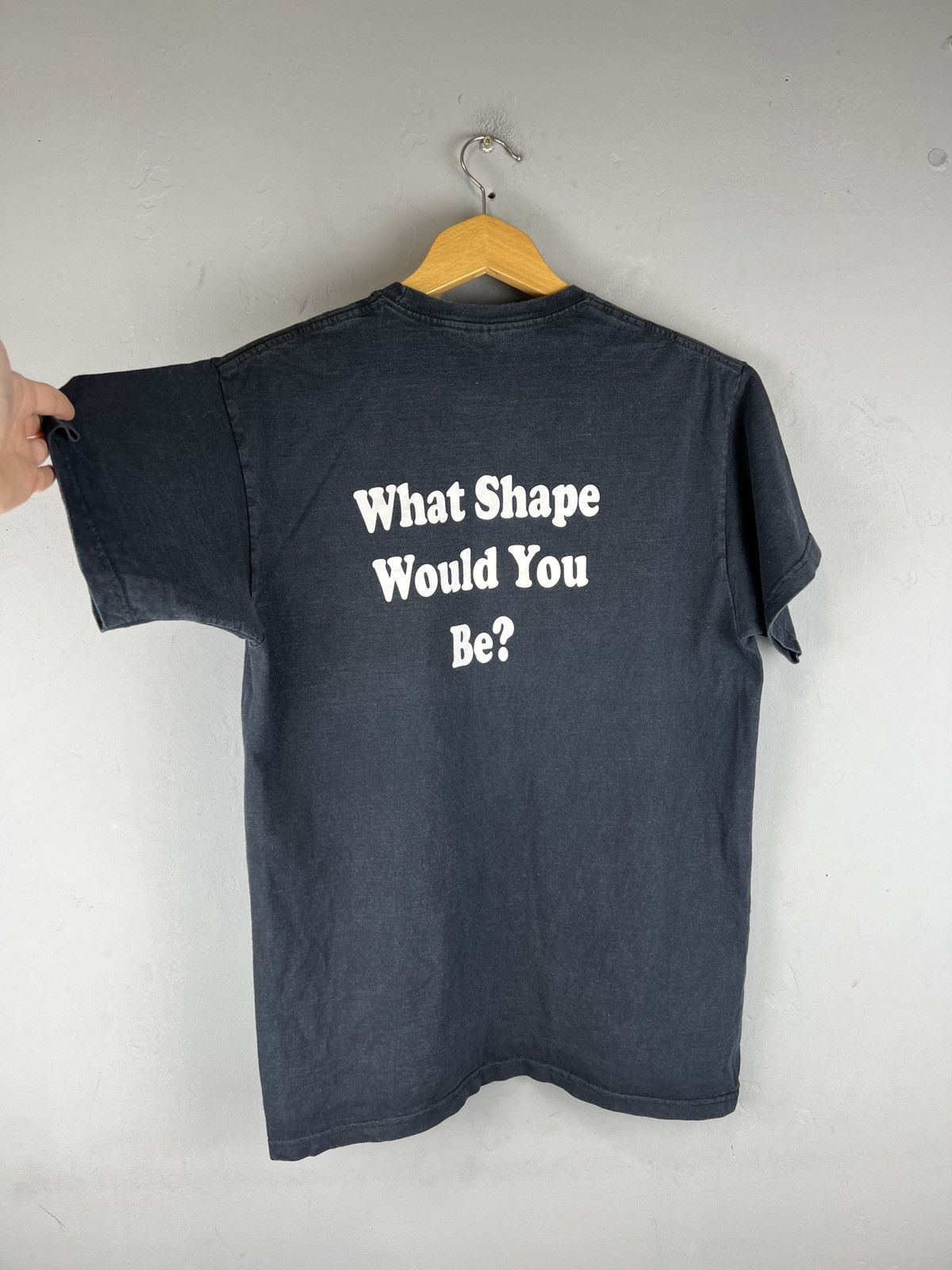 Band Tees × Vintage Vintage 00s The Fratellis Pink Woman What Shape Would You Be Size US M / EU 48-50 / 2 - 3 Thumbnail