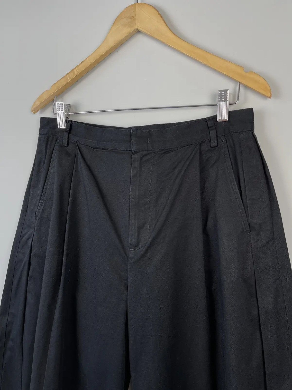 Moncler Moncler Genius Flored Archiv Pants Noir Kei Ninomiya Size 30" / US 8 / IT 44 - 4 Thumbnail