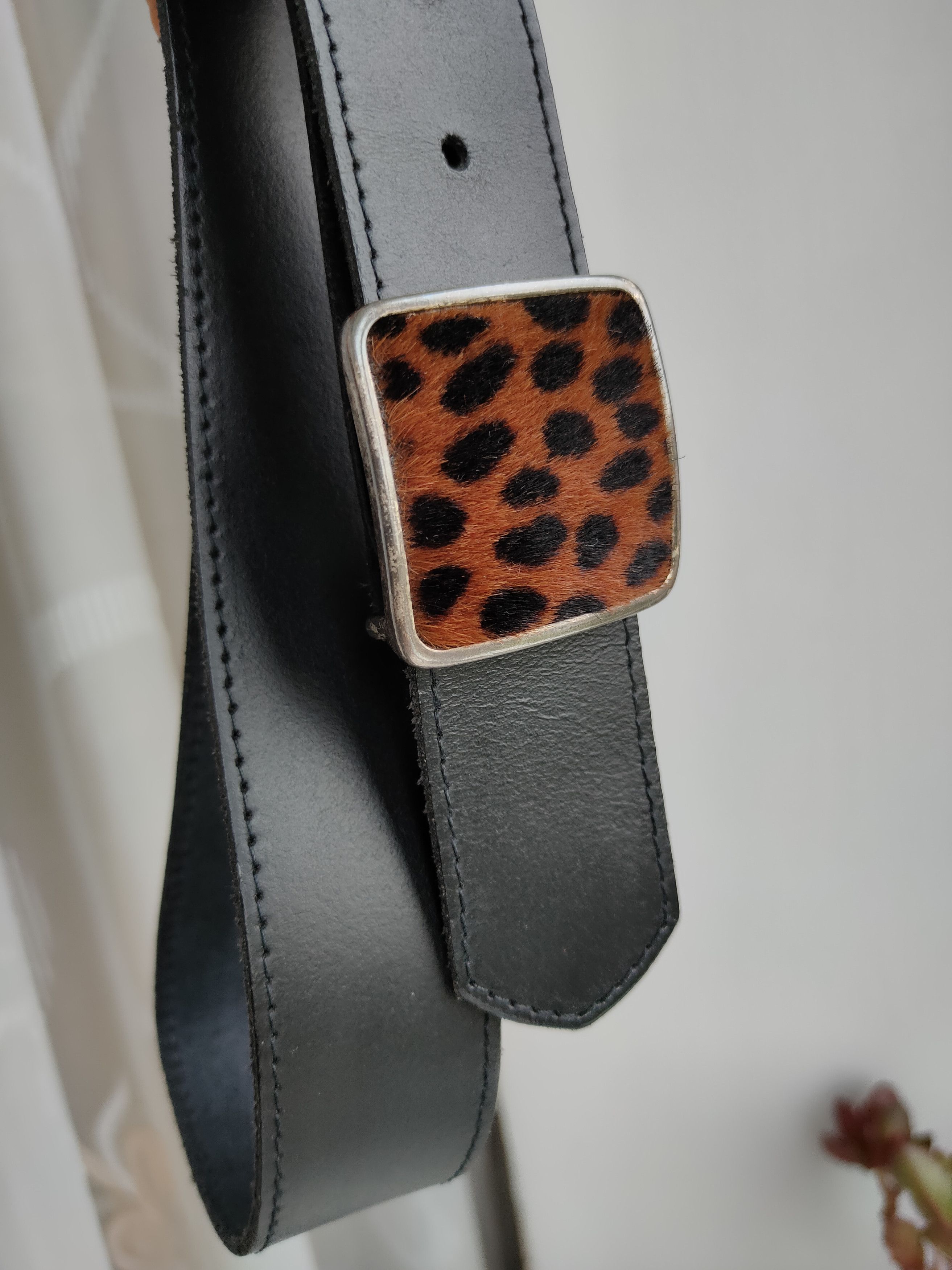 Genuine Leather Leopard woomans leather belts England beautiful vintage belt Size ONE SIZE - 8 Thumbnail