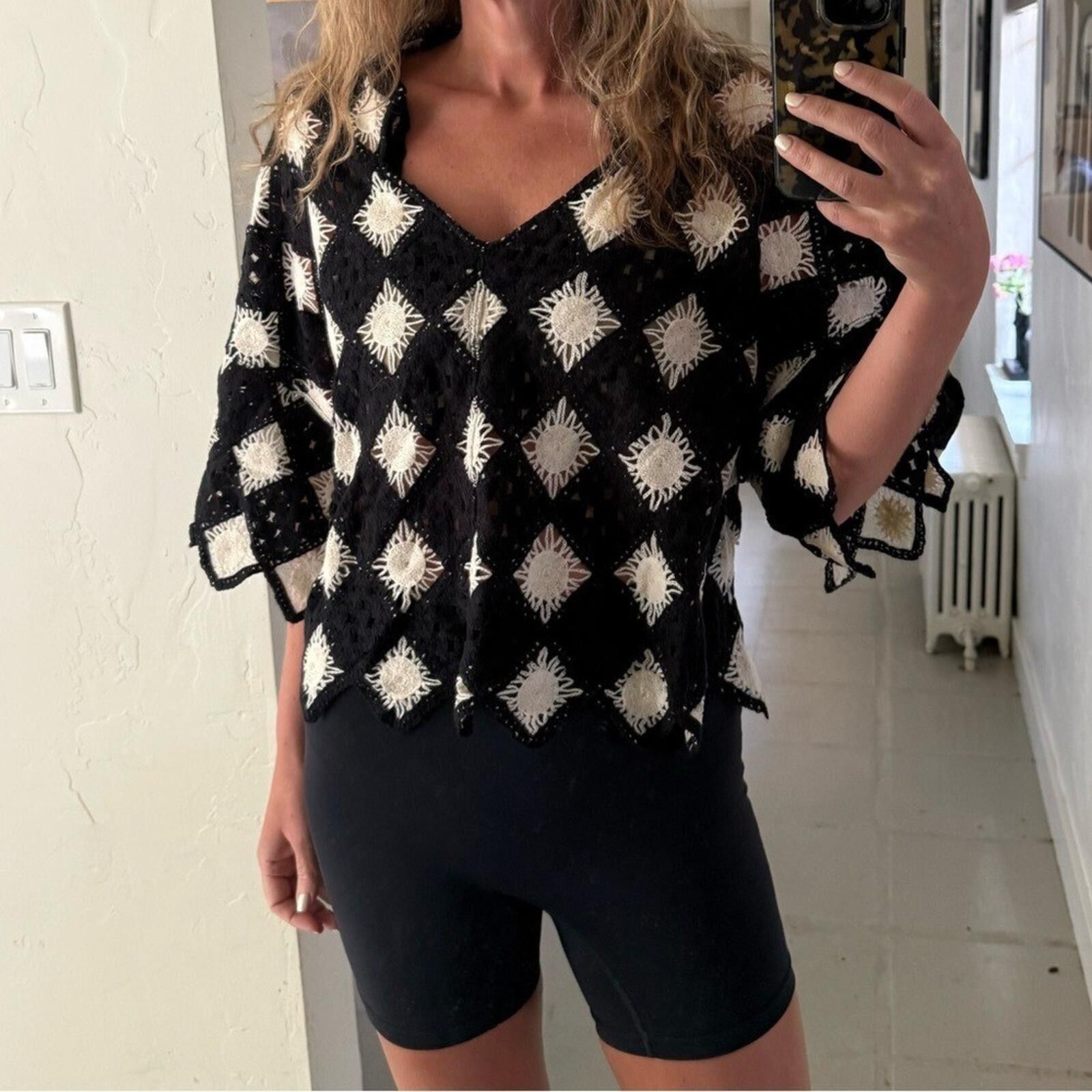 Free People NWOT Free People Beach Crochet Diamond Black Ivory XS/S Size S / US 4 / IT 40 - 5 Thumbnail