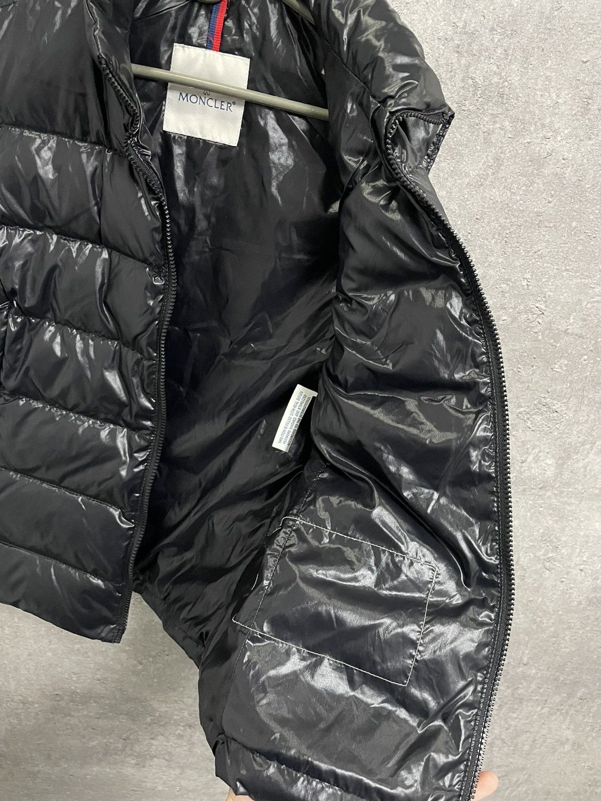 Moncler Moncler Vest - Black Size S Size US S / EU 44-46 / 1 - 8 Thumbnail