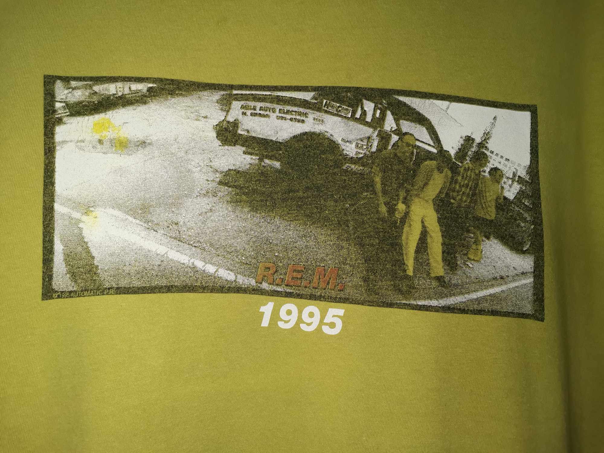 Vintage Rem 1995 world tour vintage shirt Size US L / EU 52-54 / 3 - 12 Thumbnail