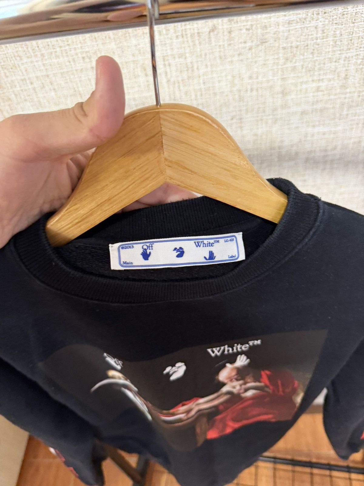 Off-White OFF WHITE CARAVAGGIO BLACK SWEATSHIRT Size US XXS / EU 40 - 6 Thumbnail