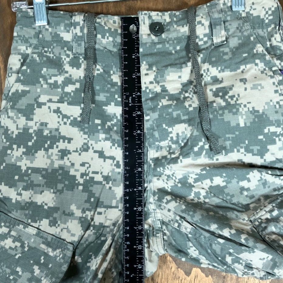 Vintage VINTAGE U.S Army Combat Unisex Trousers ACU Green Camo UCP Uniform Digicam XS Regular Size US 27 - 5 Thumbnail