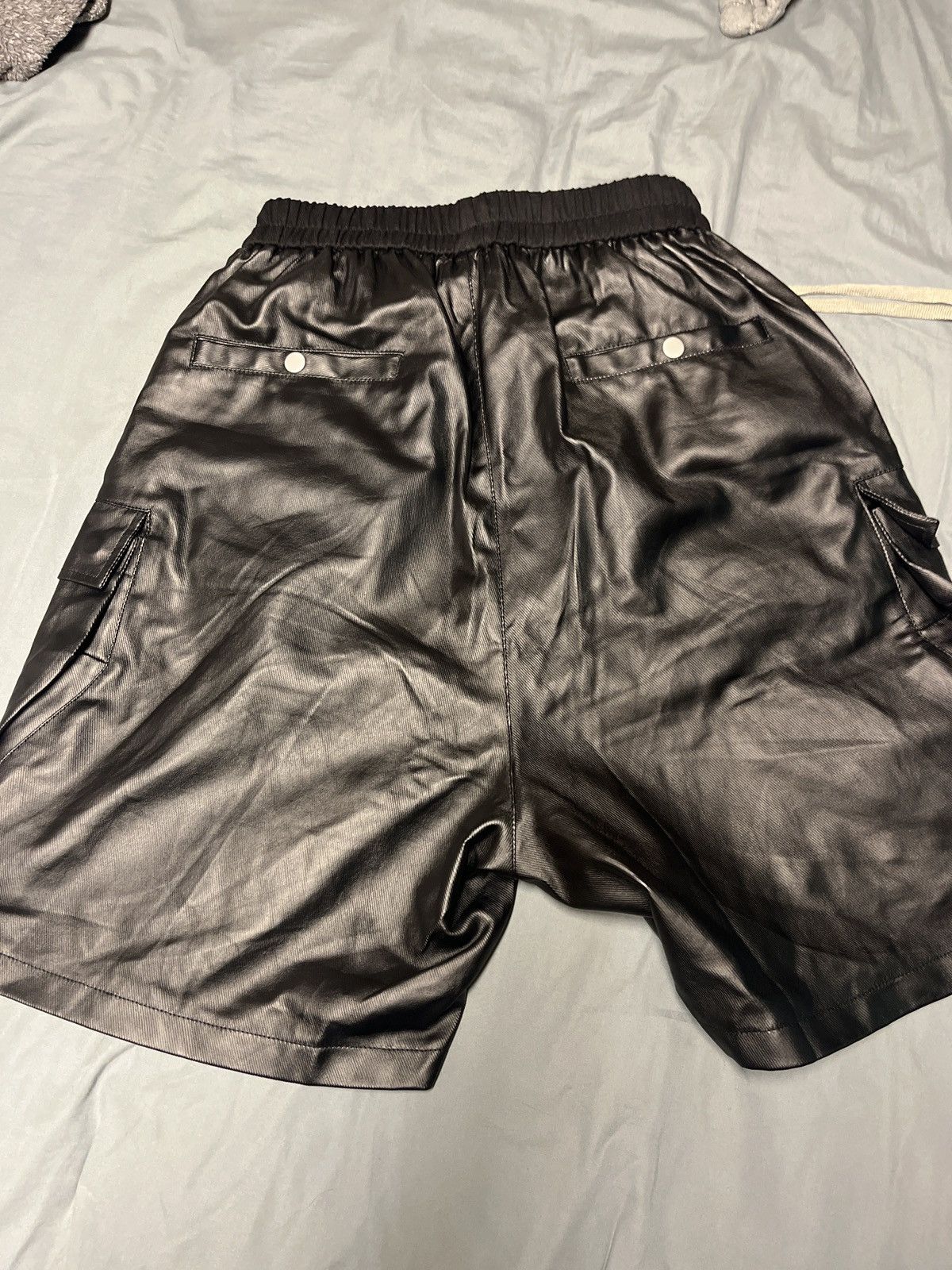 Other Black leather/waxed shorts Size US 30 / EU 46 - 2 Thumbnail