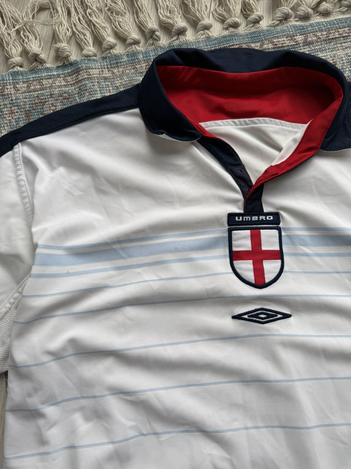 Umbro Vintage England 🏴󠁧󠁢󠁥󠁮󠁧󠁿 2003-2005 Umbro Home Jersey Size US XL / EU 56 / 4 - 7 Thumbnail