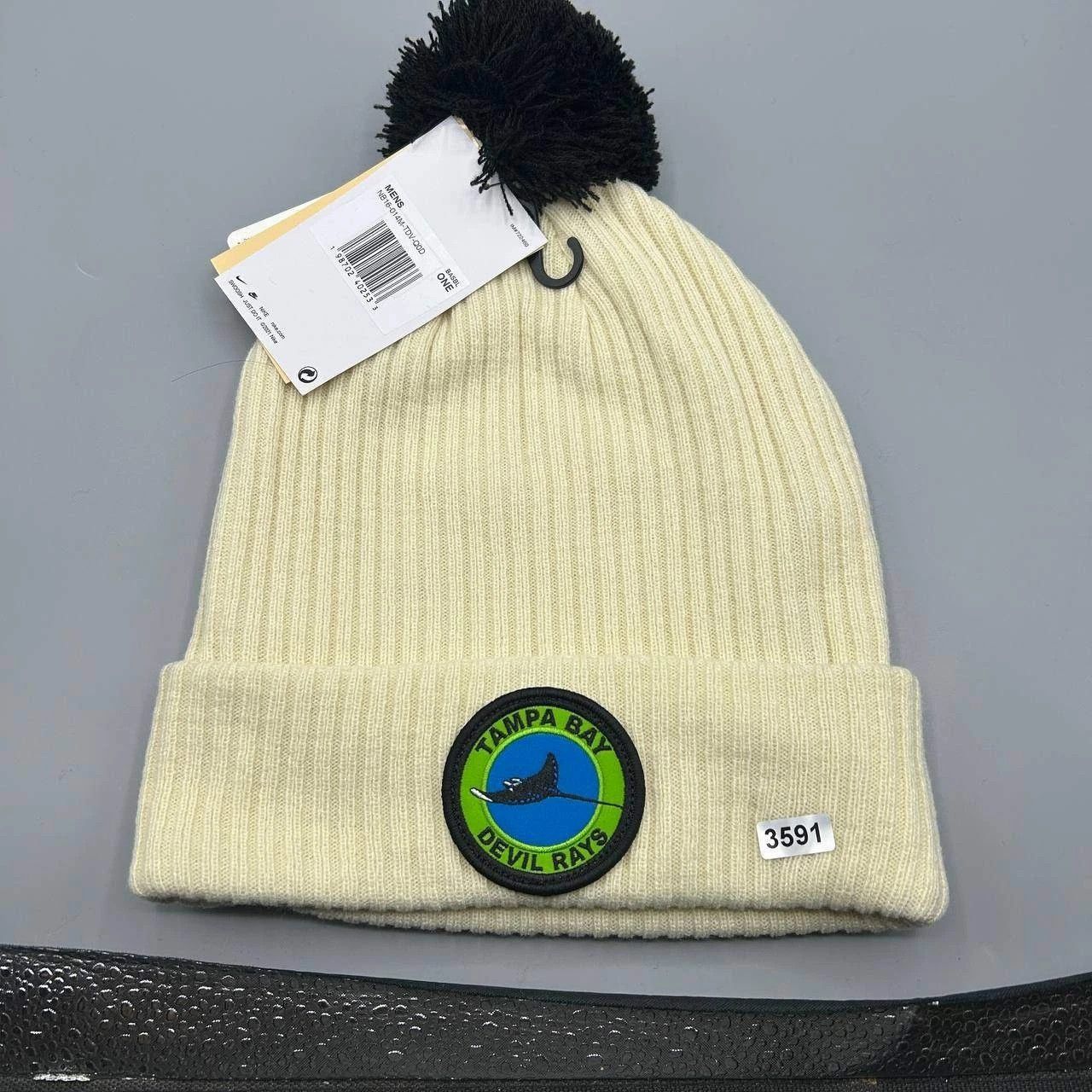 Nike Tampa Bay Devil Rays x Nike Hat Men Cuffed Beanie Pom Pom Size ONE SIZE - 4 Thumbnail