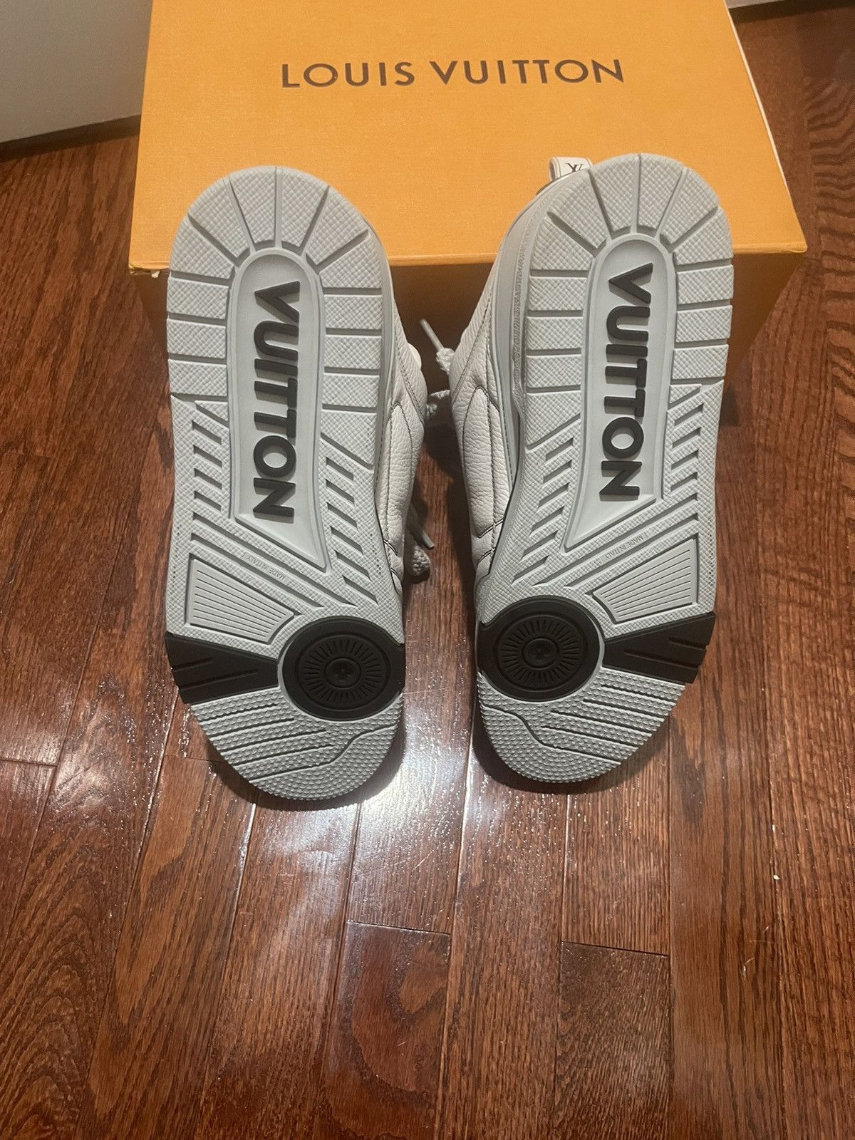 Louis Vuitton Louis Vuitton Skate Sneakers Size US 11 / EU 44 - 14 Thumbnail