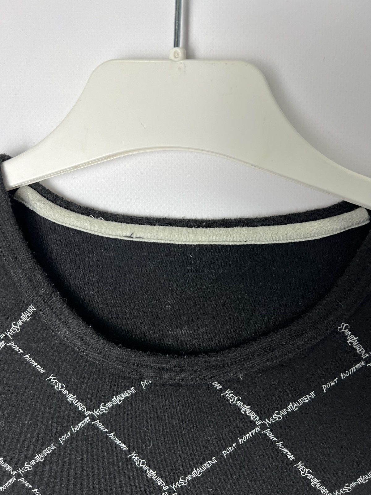 Yves Saint Laurent Vintage Yves Saint Laurent monogram black T-shirt Size Size US M / EU 48-50 / 2 - 4 Thumbnail