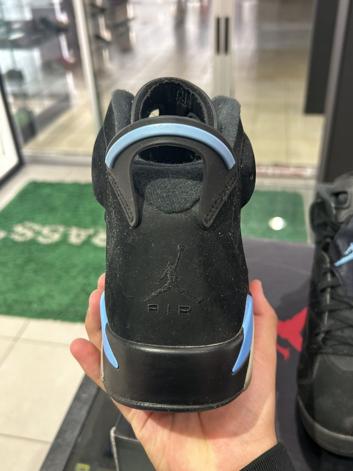 Jordan Brand Jordan 6 UNC 2015 Size US 12 / EU 45 - 8 Thumbnail