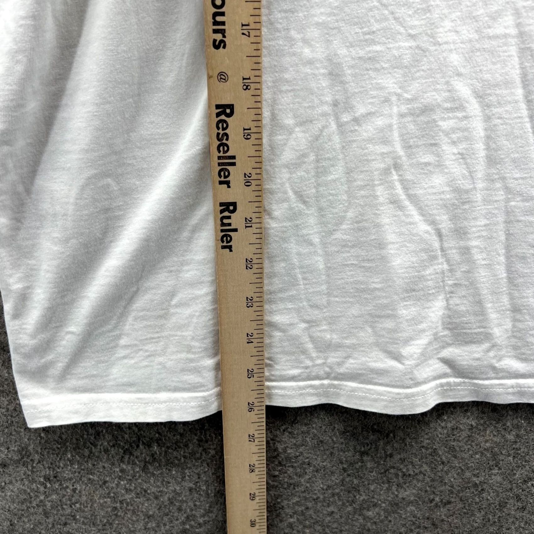 Tommy Bahama VINTAGE Tommy Bahama Shirt Men XL White Crewneck Hawaiian Tiki Colada Cotton Tee Size US XXL / EU 58 / 5 - 6 Thumbnail